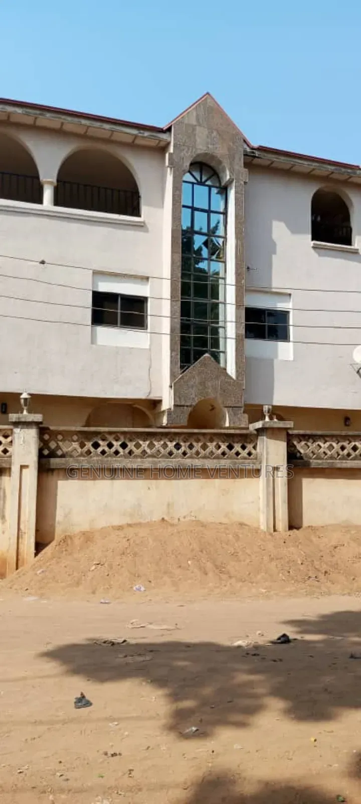 24 Rooms Hotel for Sale in Abuja in Mararaba