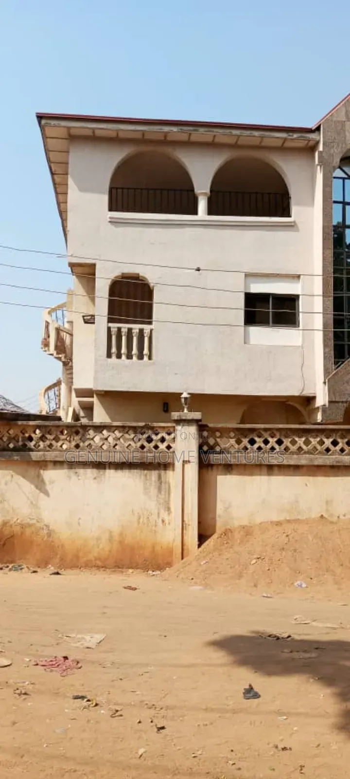 24 Rooms Hotel for Sale in Abuja in Mararaba