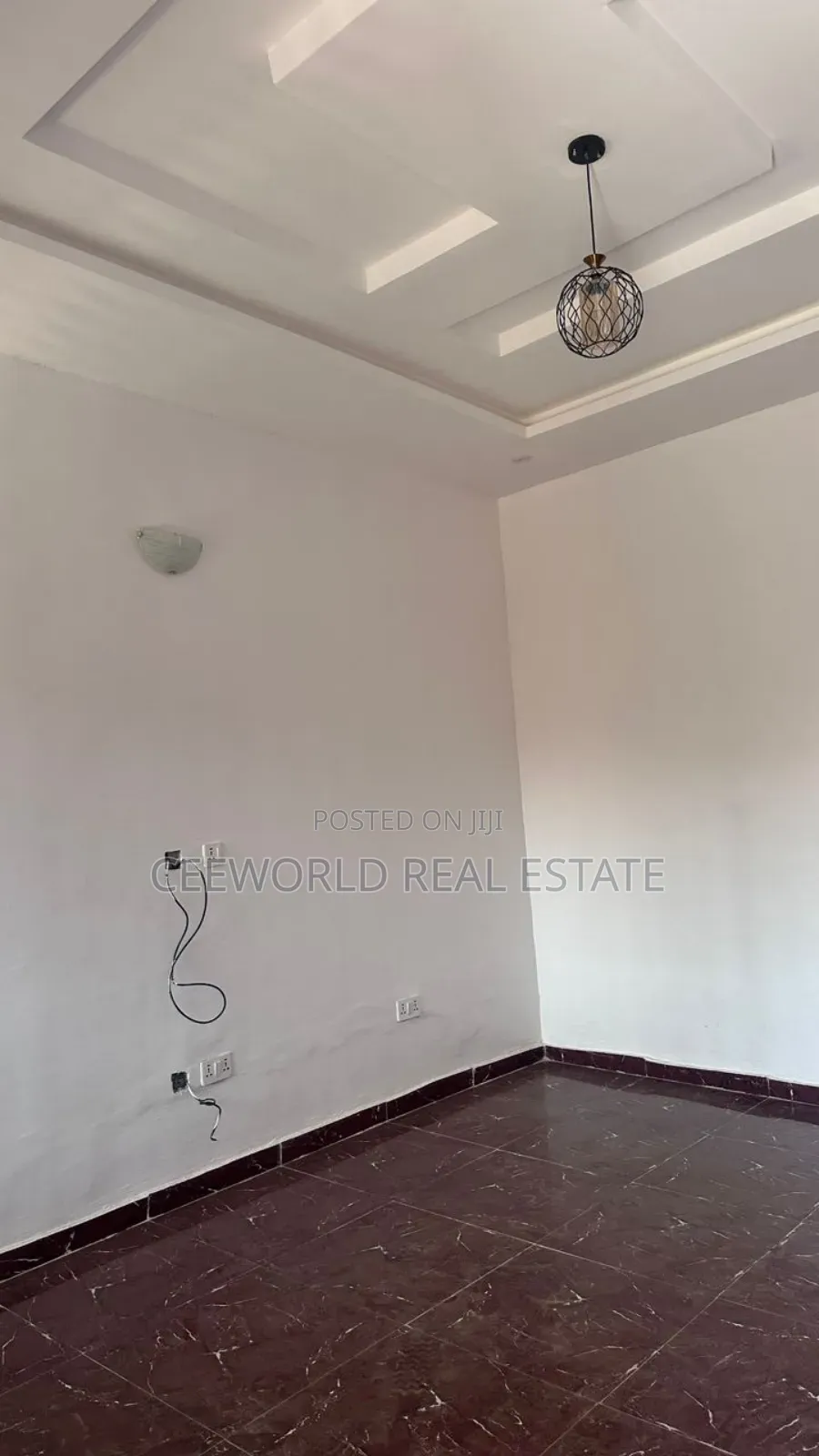 3bdrm Apartment in Adeoje Estate, Akala Express for rent in Akala Express