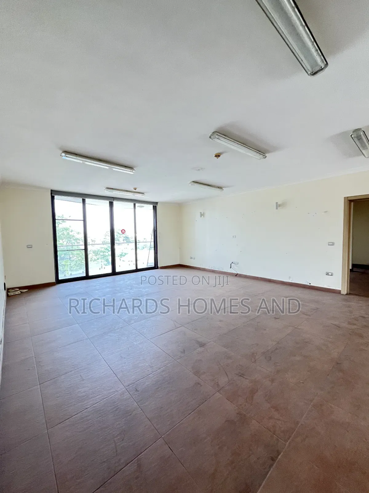3bdrm Apartment in Ikoyi for rent in Ikoyi