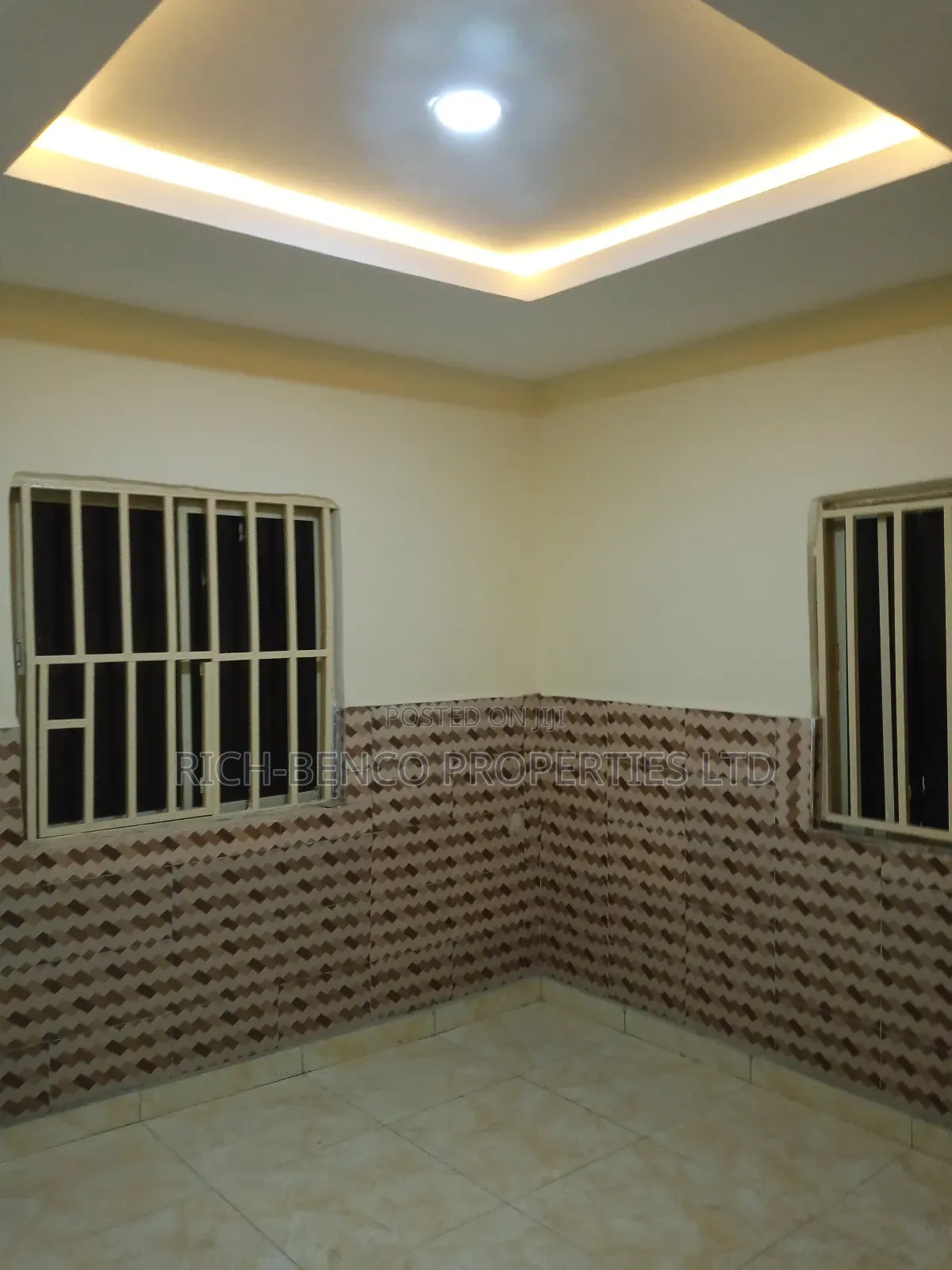 1bdrm Apartment in Tipper Garage, Dutse-Alhaji for rent in Dutse-Alhaji