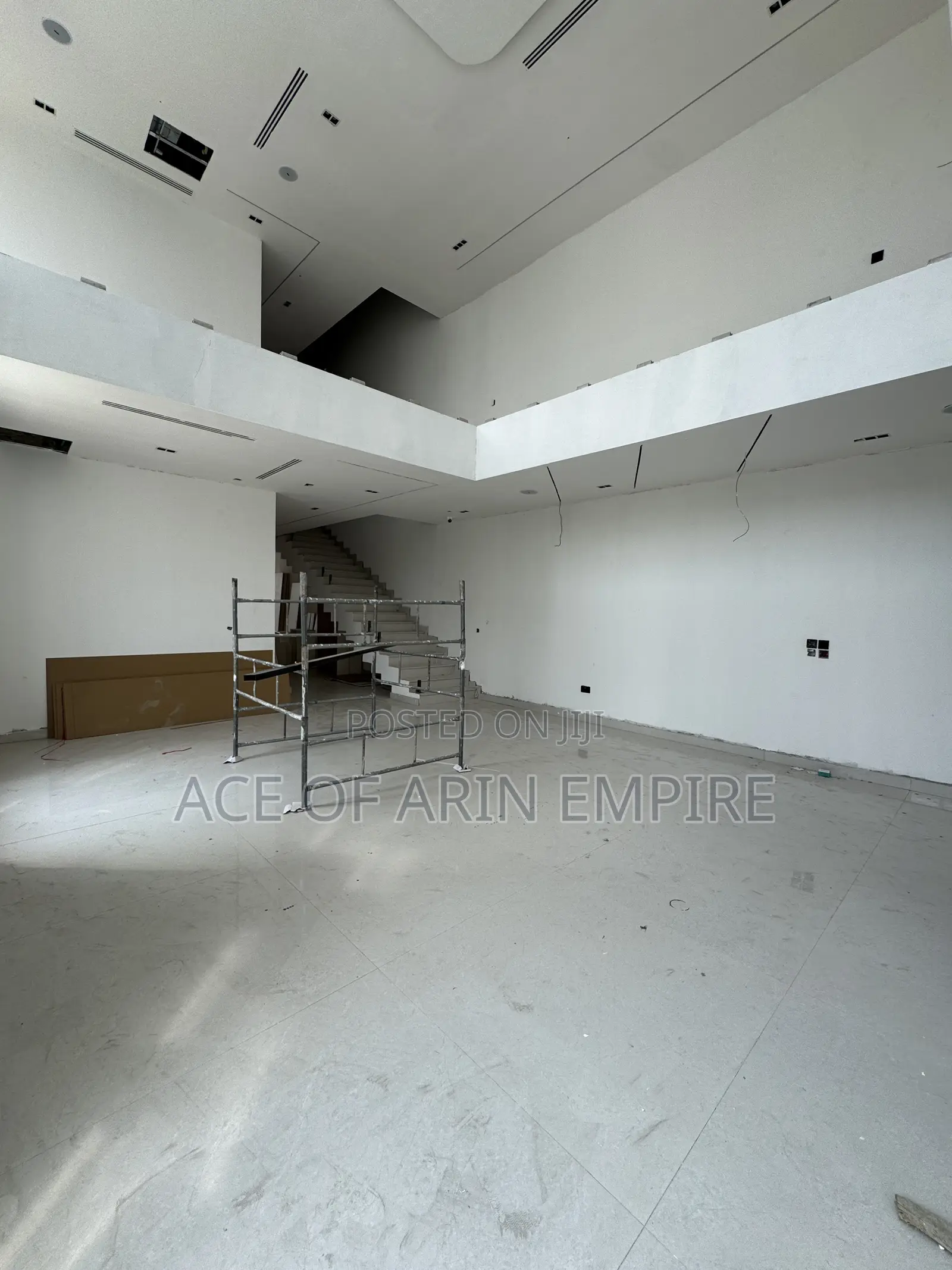 5bdrm Duplex in Ikate for sale in Ikate