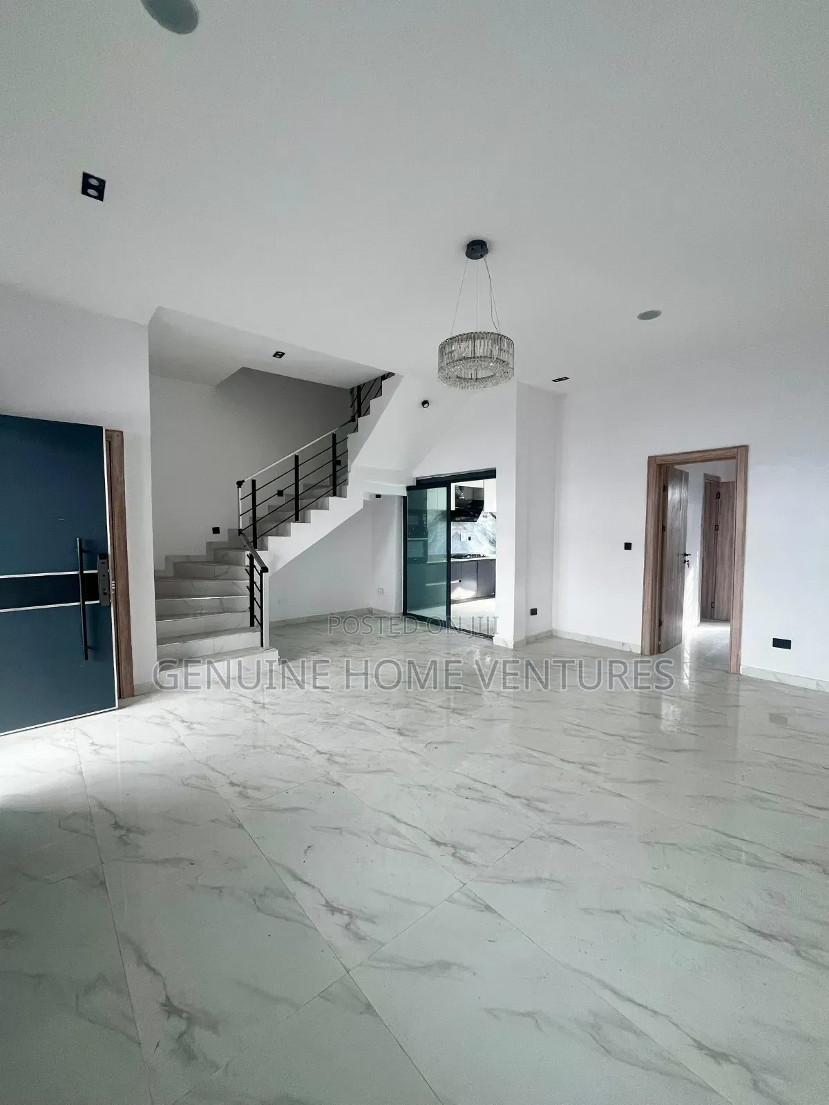 4bdrm Duplex in Ikota for sale in Ikota