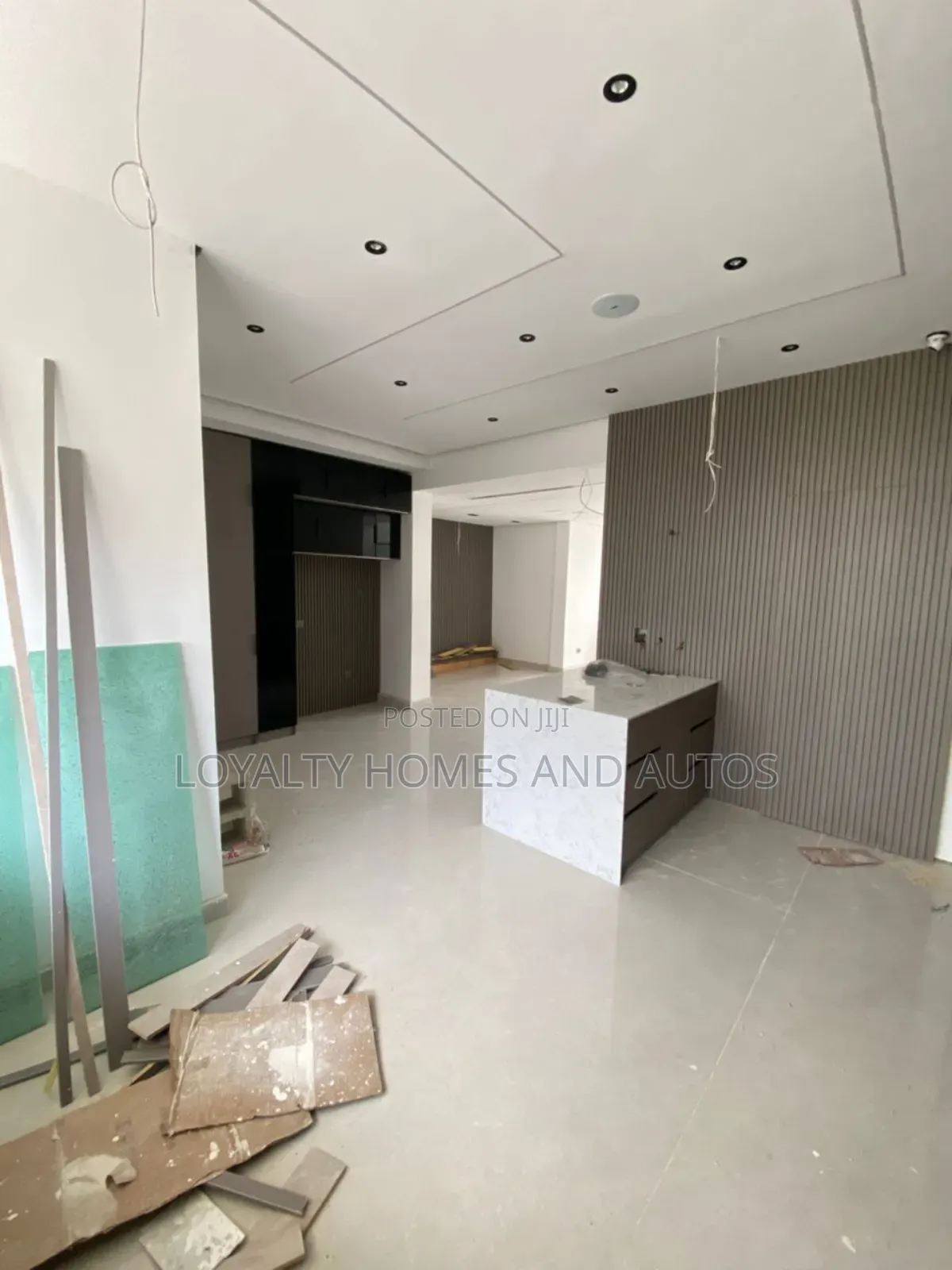 6bdrm Duplex in Lekki Phase 1 for sale in Lekki Phase 1