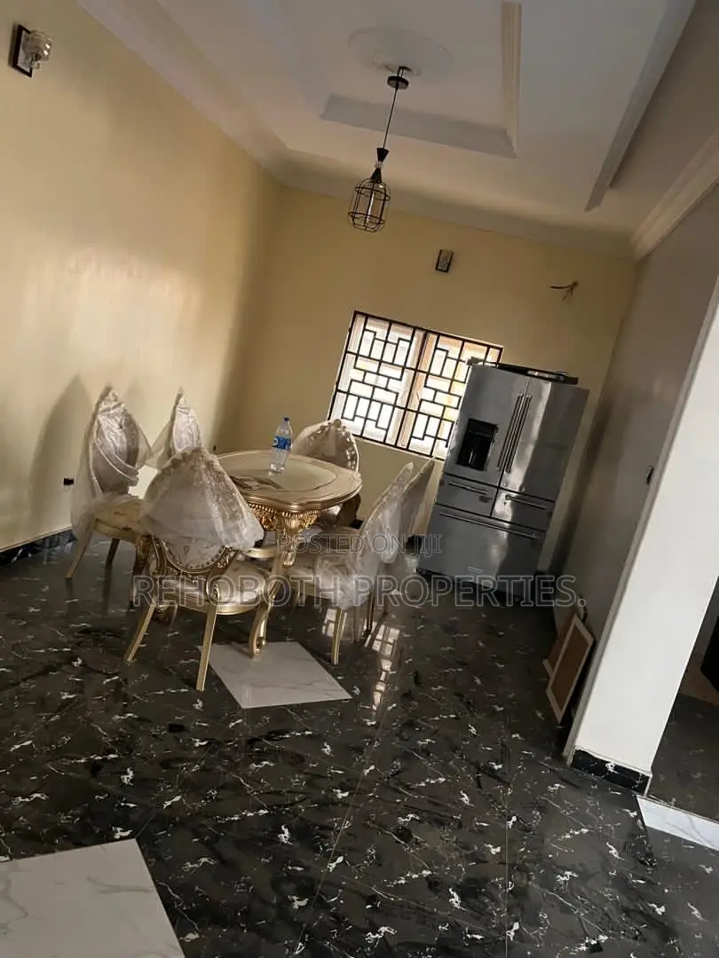 4bdrm Duplex in Royal Quarters, Oluyole for rent in Oluyole