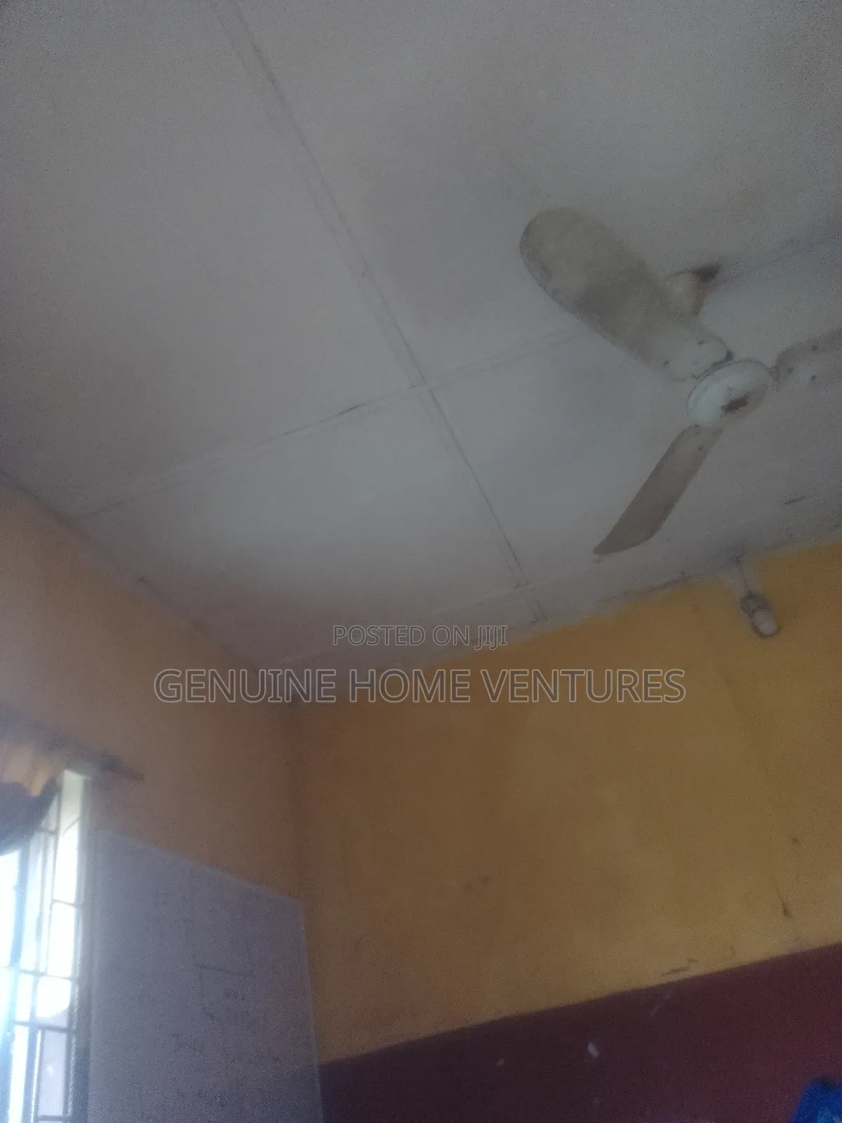 6bdrm Bungalow in Adeniran Ogunsanya for sale in Adeniran Ogunsanya