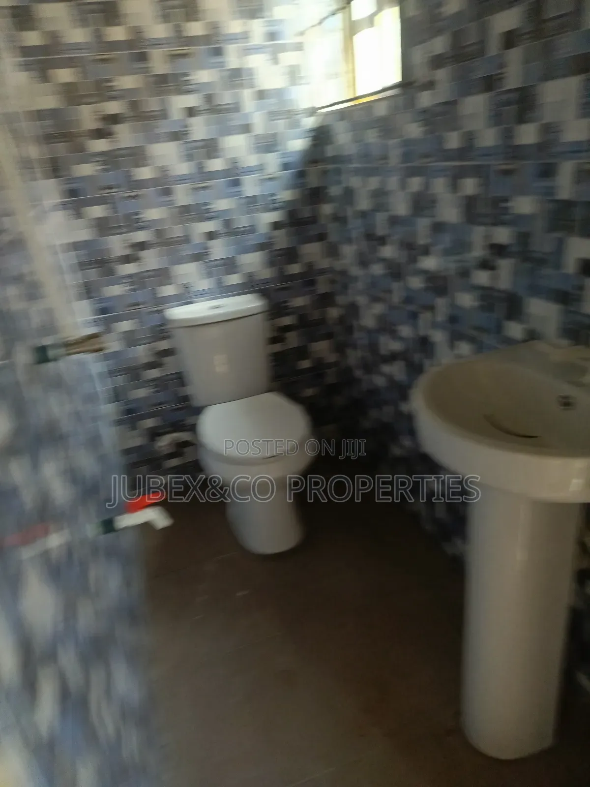 Mini Flat in Matogi Mfm Bus Stop, Obafemi-Owode for sale in Obafemi-Owode