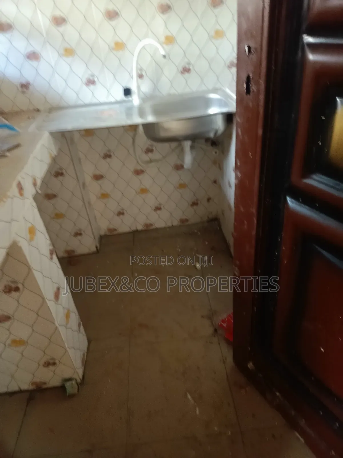 Mini Flat in Matogi Mfm Bus Stop, Obafemi-Owode for sale in Obafemi-Owode