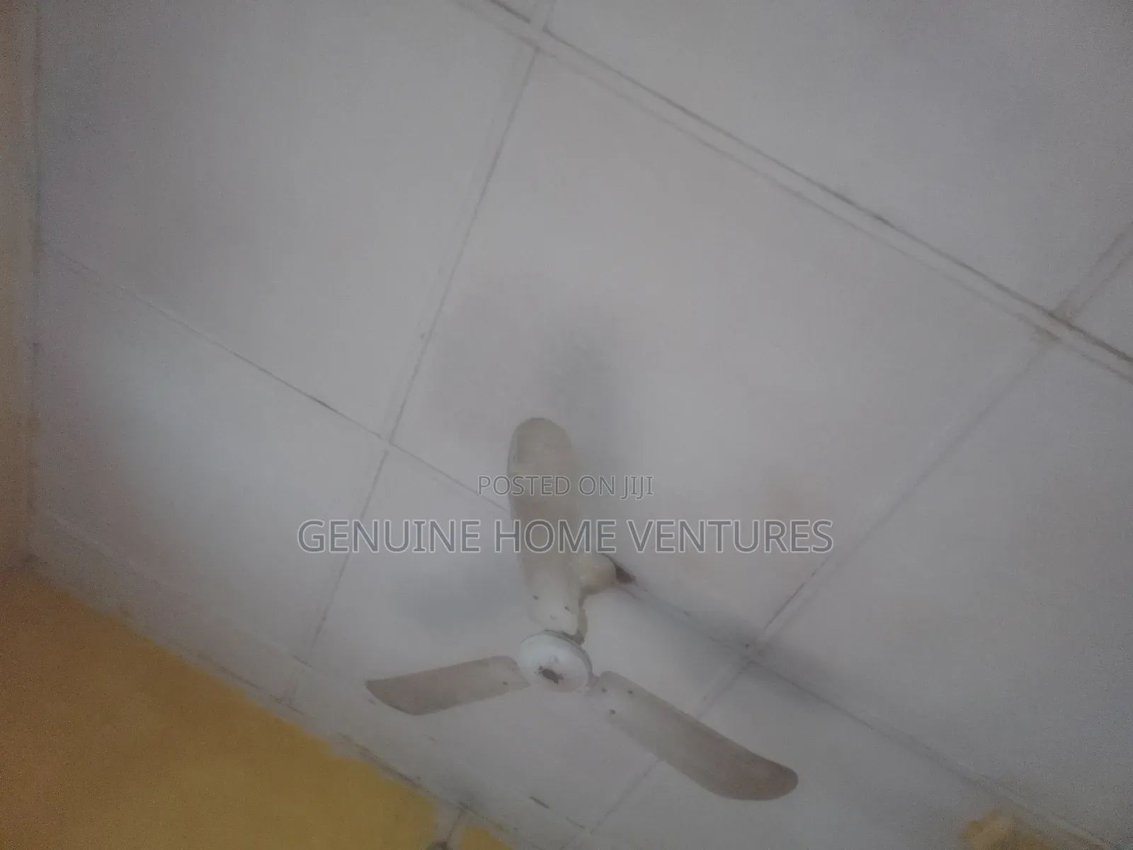 6bdrm Bungalow in Adeniran Ogunsanya for sale in Adeniran Ogunsanya