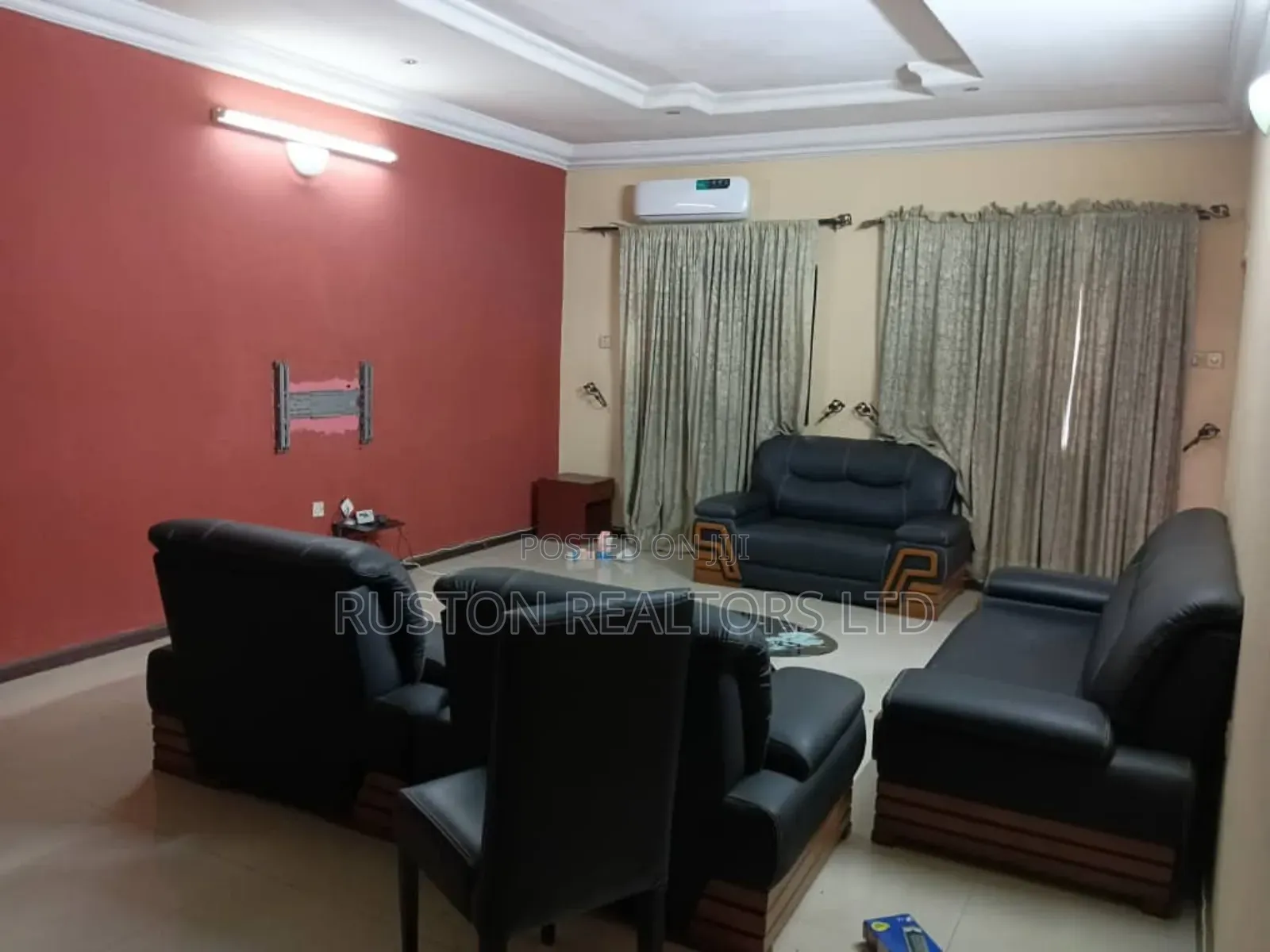 Furnished 3bdrm Apartment in Dugbe (Onireke) for rent in Dugbe (Onireke)