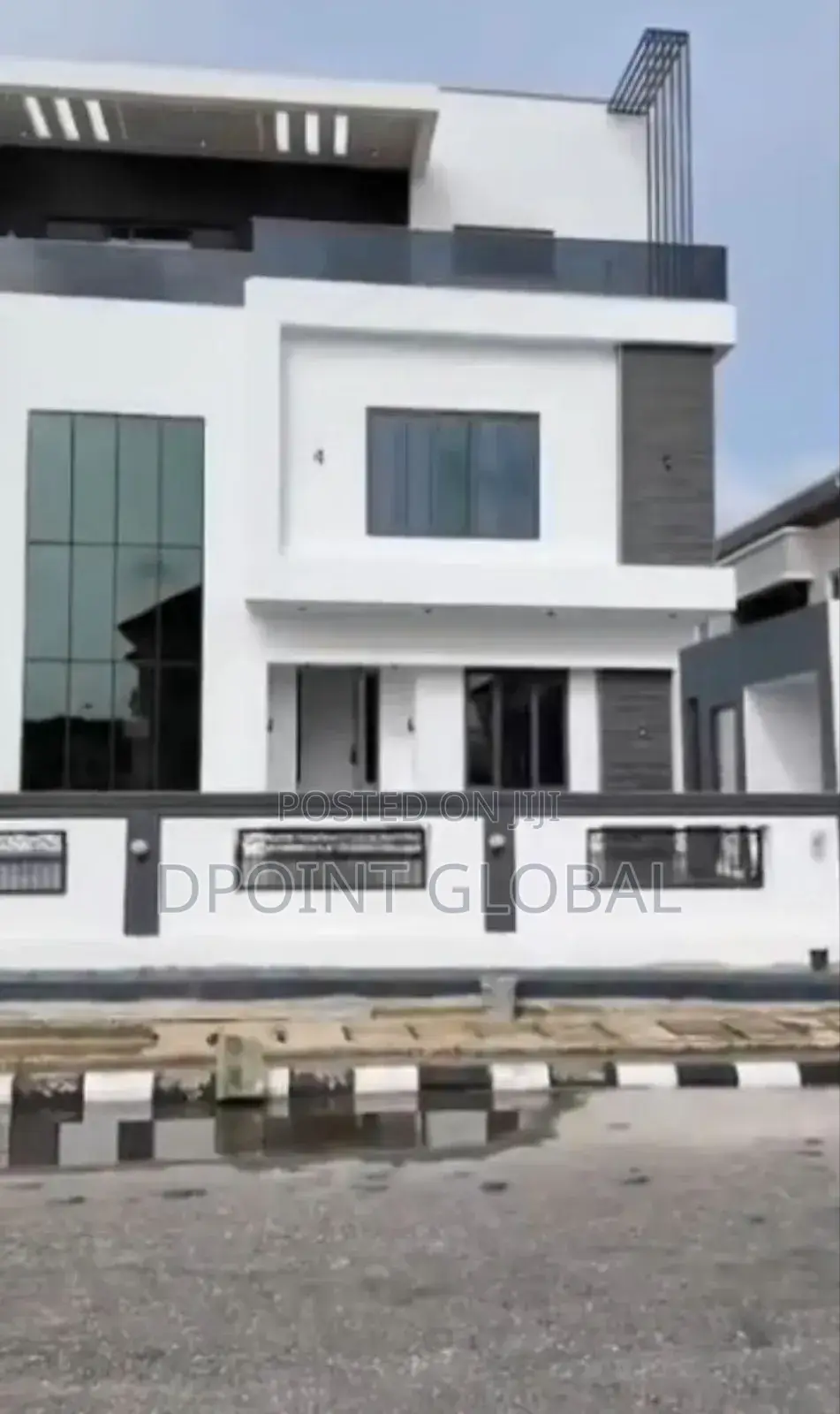 5bdrm Duplex in Pinnock Beach Estate, Osapa london for sale in Osapa london