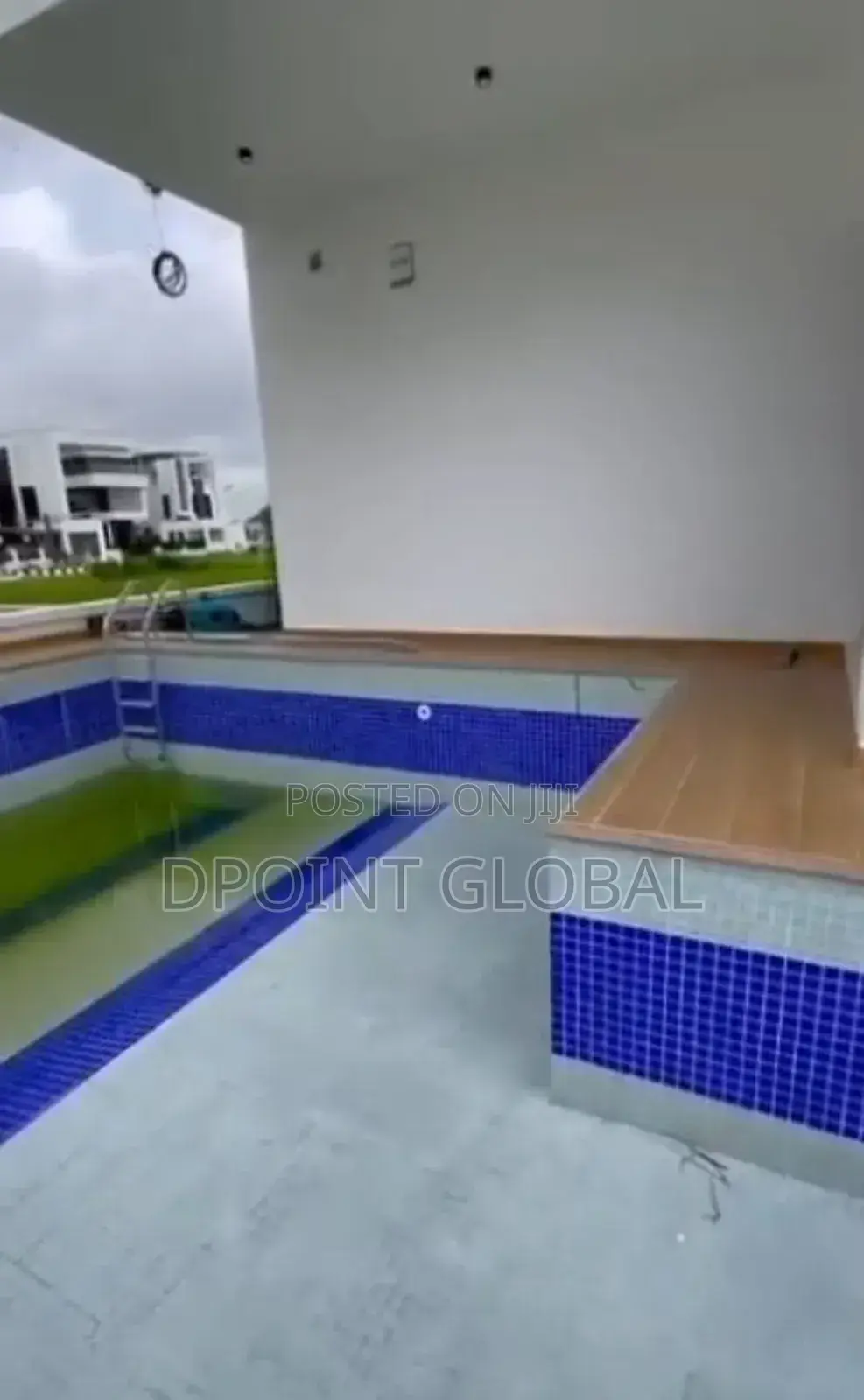 5bdrm Duplex in Pinnock Beach Estate, Osapa london for sale in Osapa london