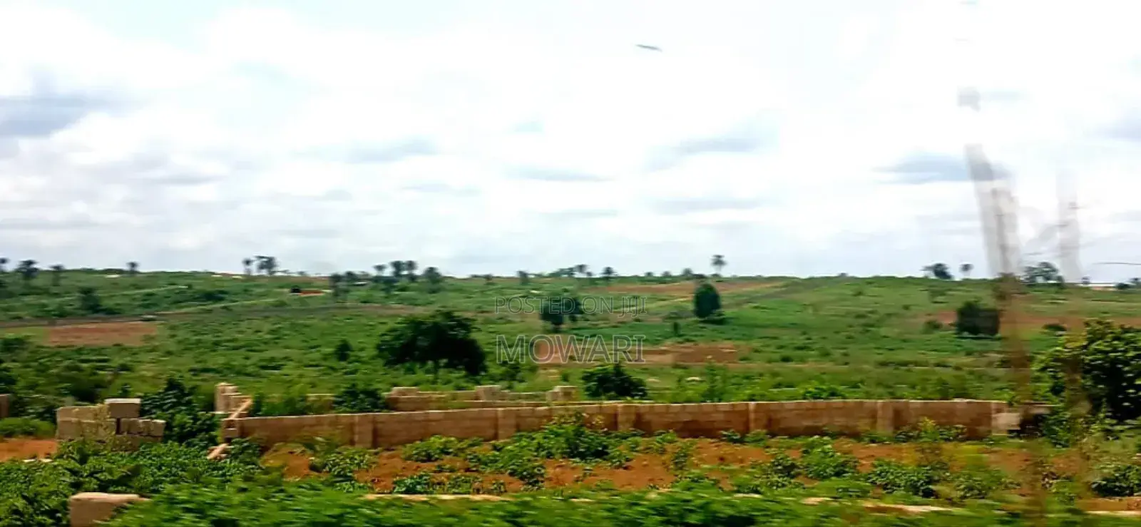 Secure Land Now — Entry Still Soft in Oshimili North