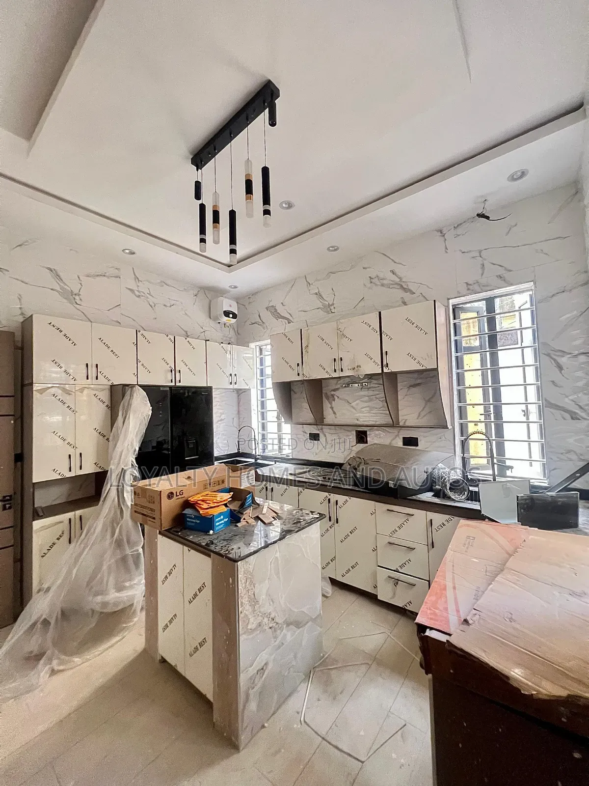 4bdrm Duplex in Ikeja for sale in Ikeja