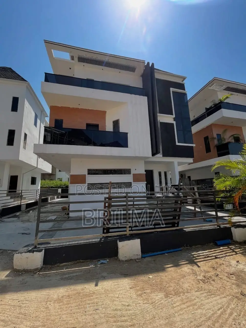 7bdrm Duplex in Asokoro for sale in Asokoro