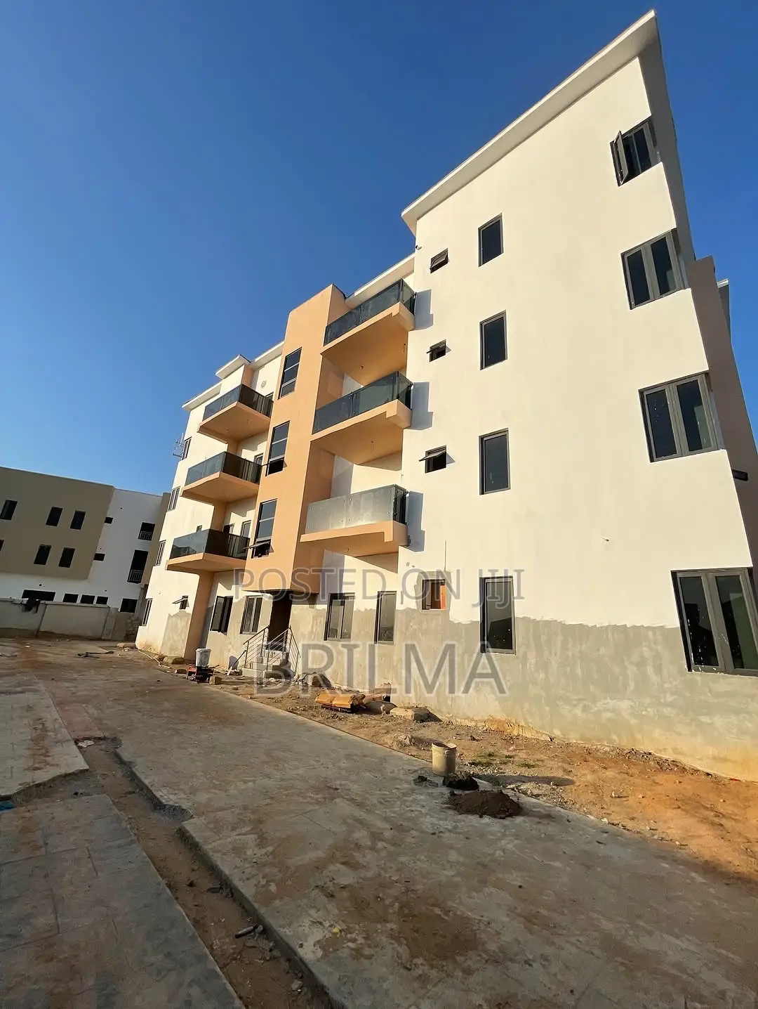 3bdrm Block of Flats in Jahi for sale in Jahi