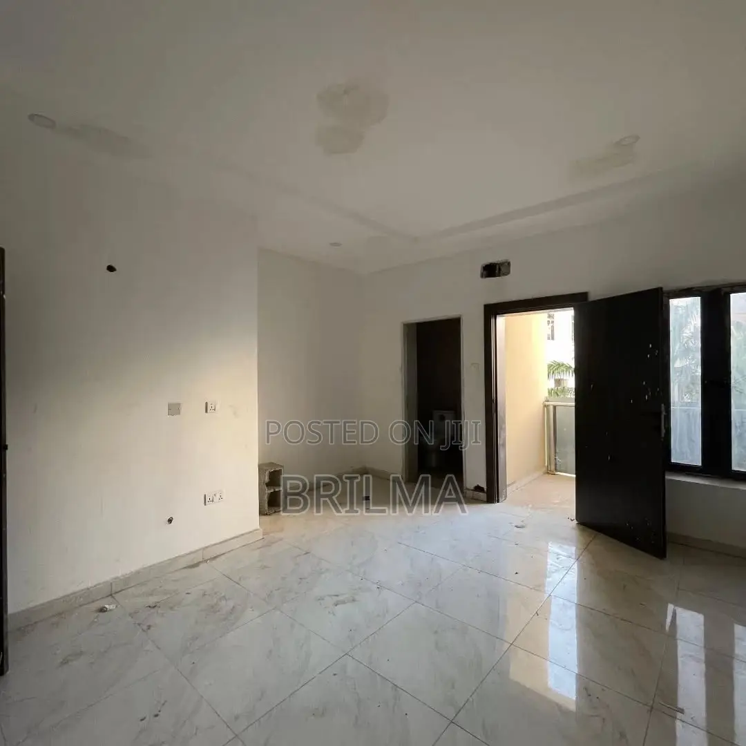 4bdrm Duplex in Jahi for sale in Jahi