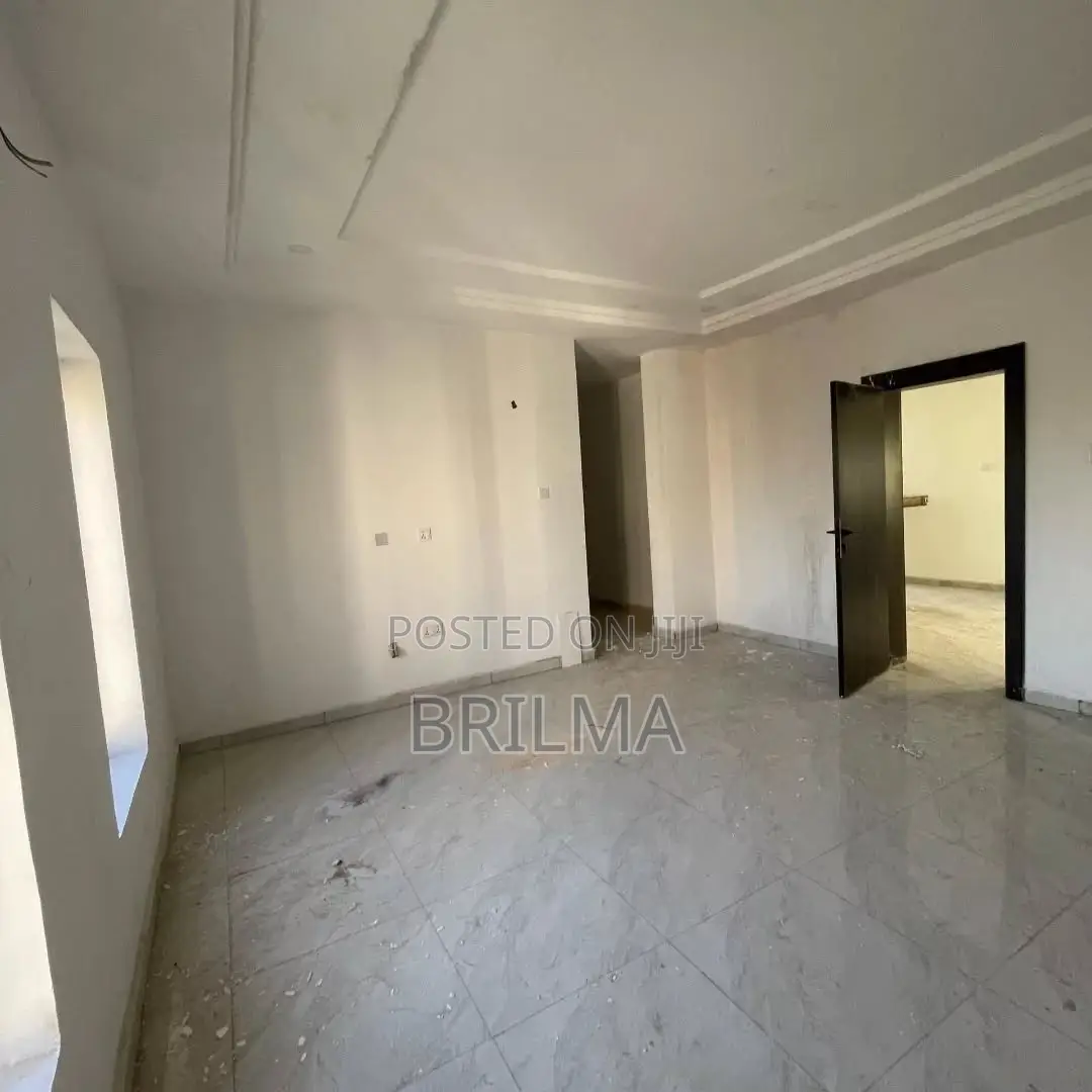 4bdrm Duplex in Jahi for sale in Jahi