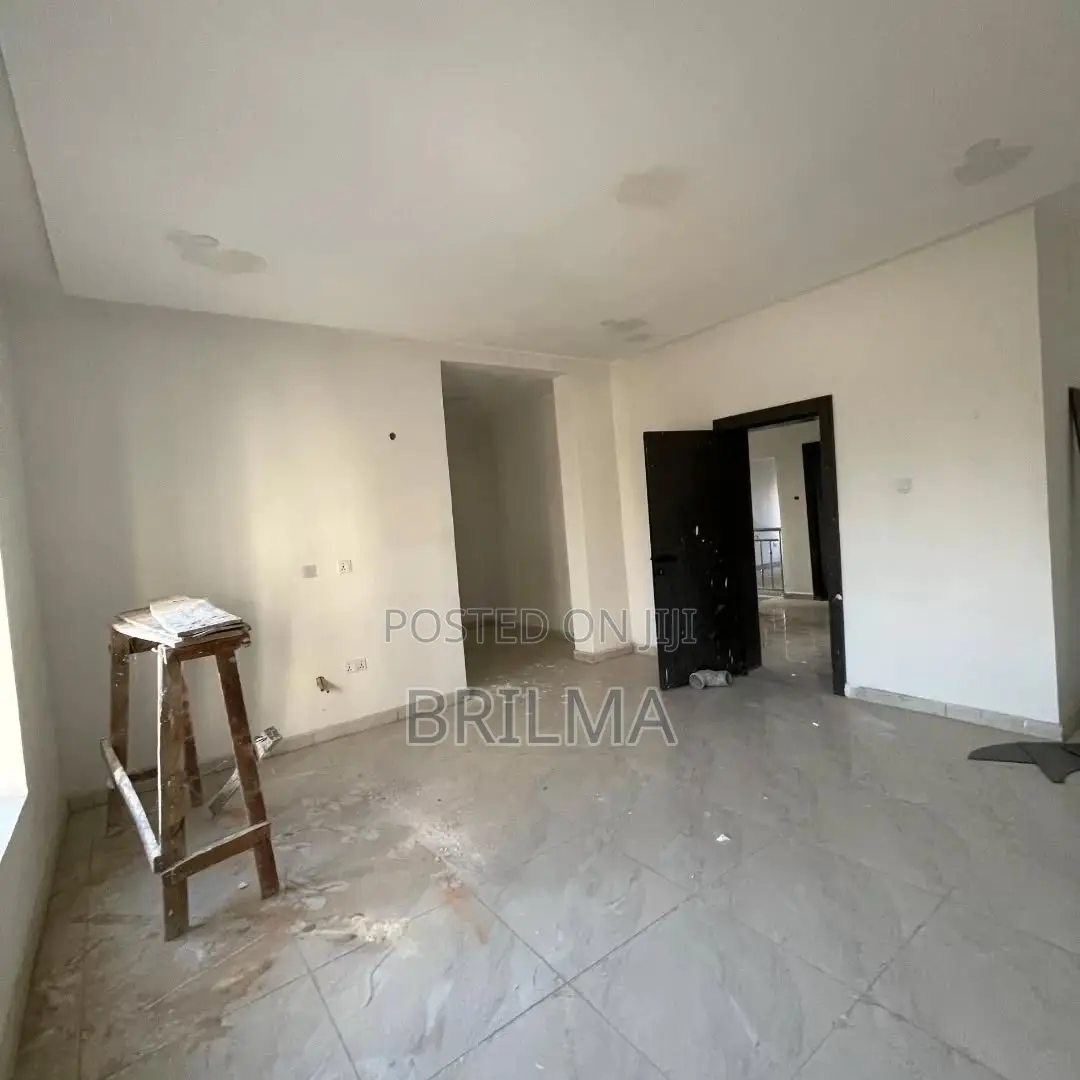 4bdrm Duplex in Jahi for sale in Jahi