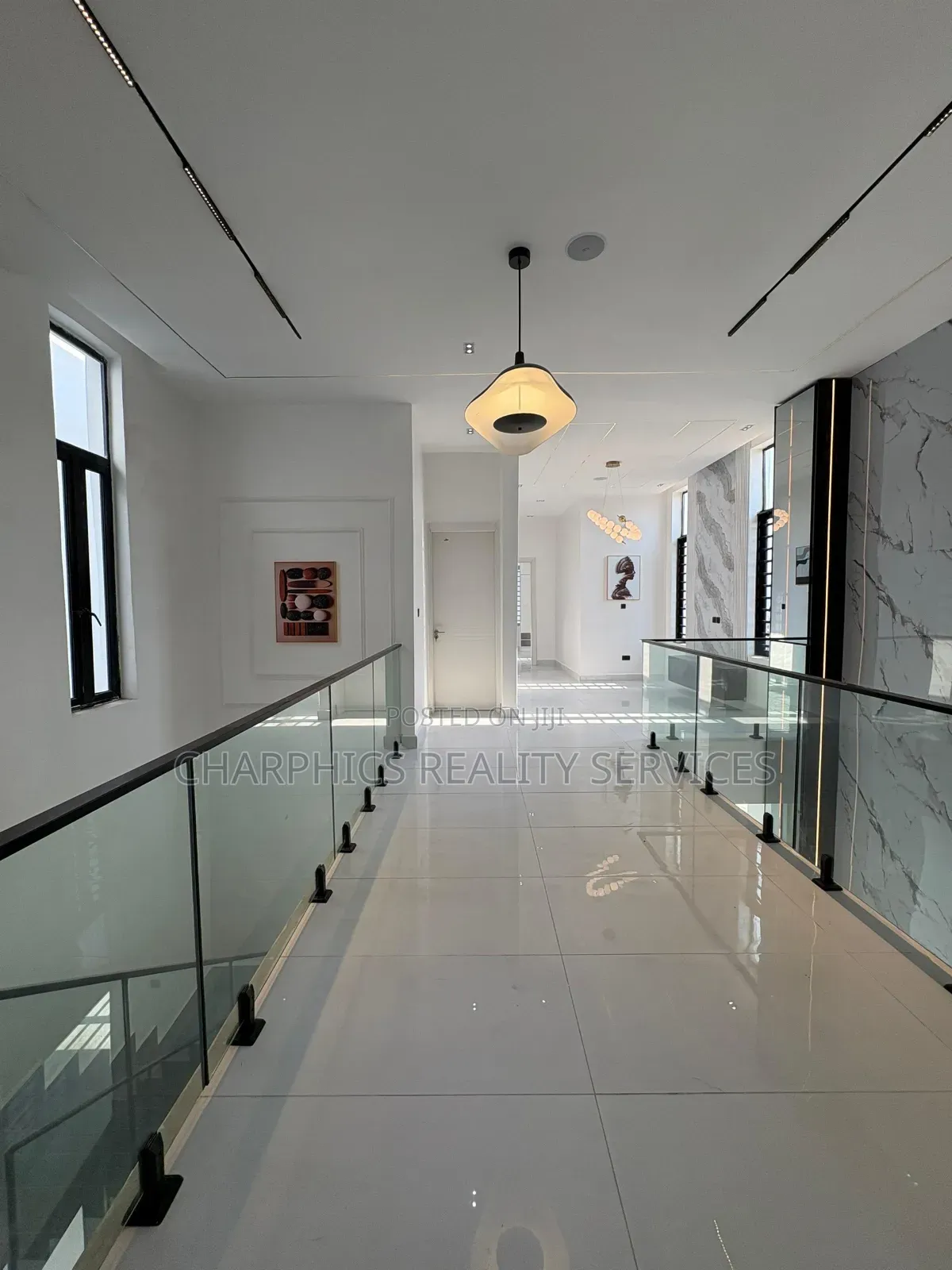 5bdrm Duplex in Lekki Phase 2 for sale in Lekki Phase 2