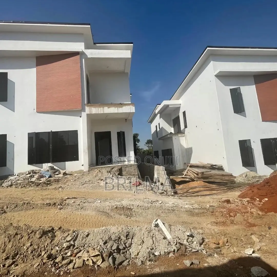 5bdrm Duplex in Lokogoma for sale in Lokogoma