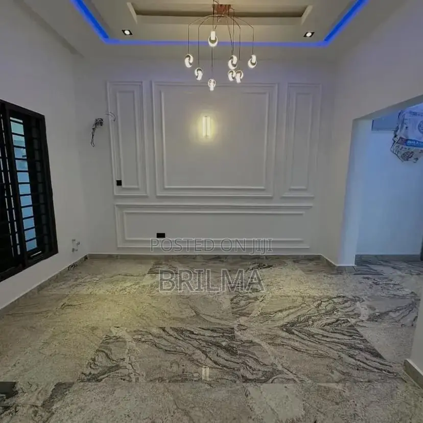 4bdrm Duplex in Life Camp for sale in Life Camp