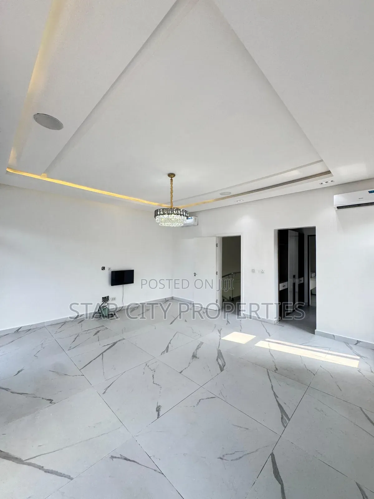 5bdrm Duplex in Ikoyi Lagos for sale in Ikoyi