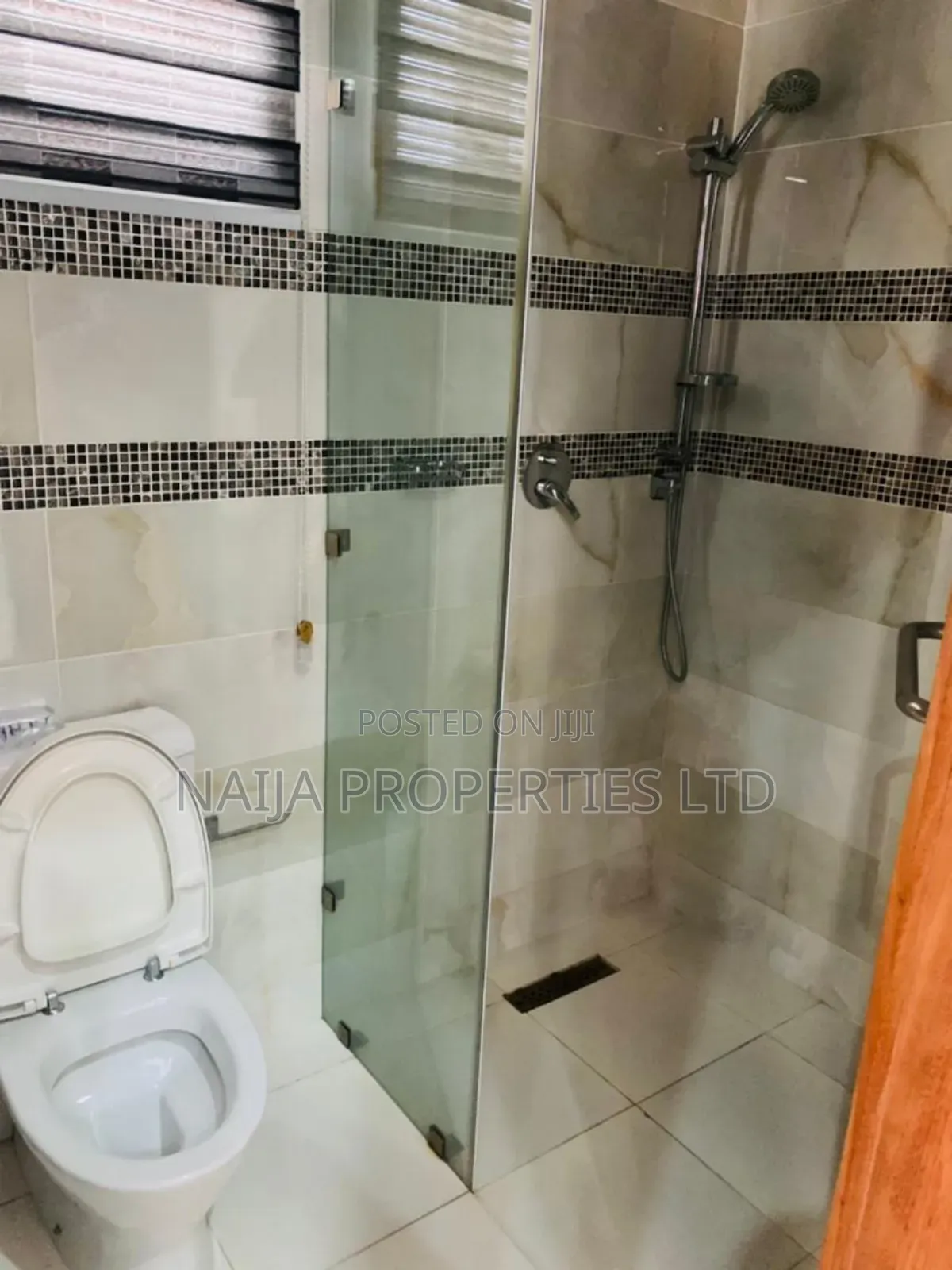 5bdrm Duplex in Mojisola Onikoyi for rent in Ikoyi