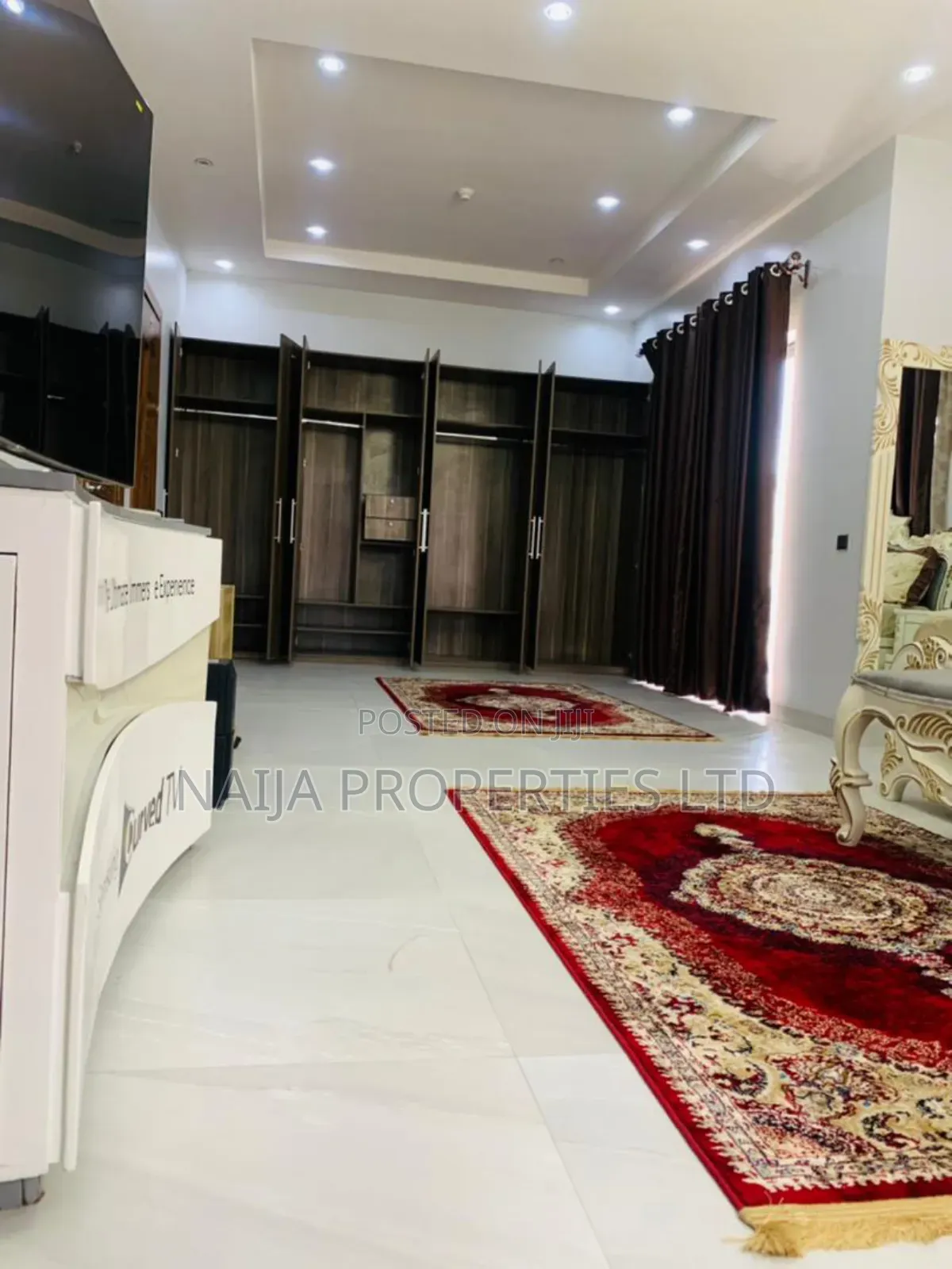 5bdrm Duplex in Mojisola Onikoyi for rent in Ikoyi