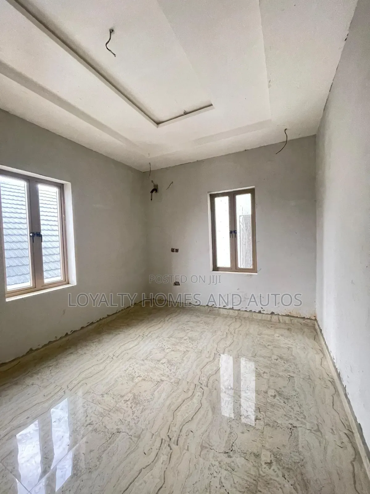5bdrm Duplex in GRA Phase 2 Shangisha for sale in GRA Phase 2 Shangisha