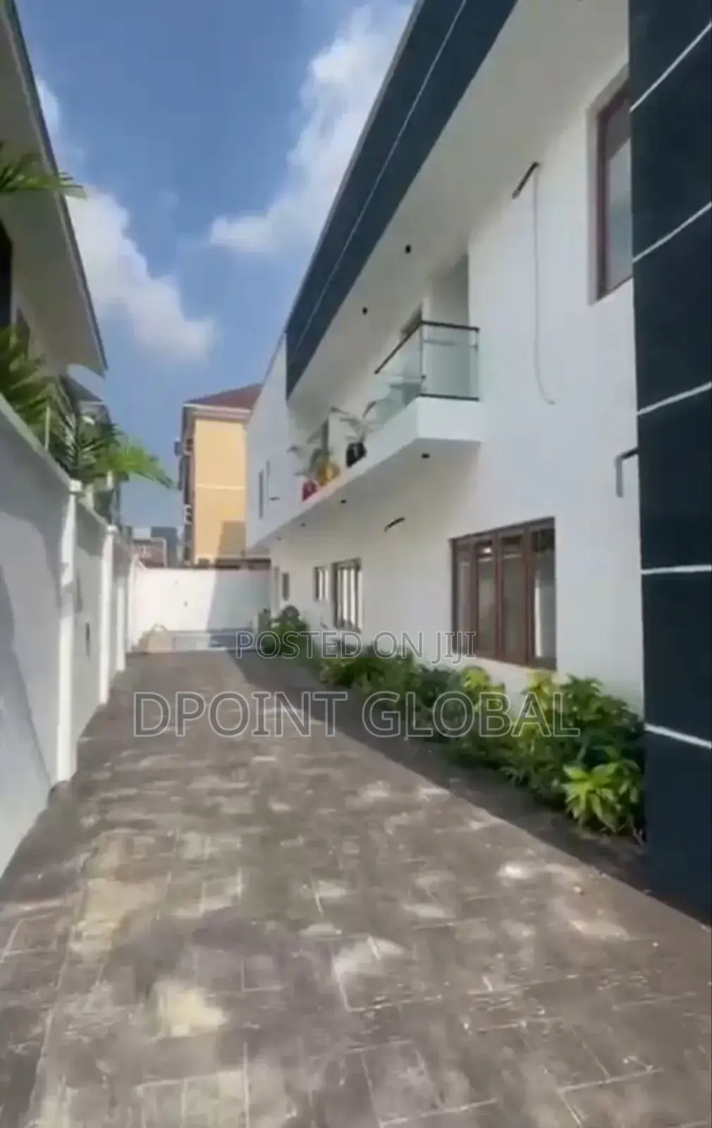 6bdrm Duplex in Not Estate, Ikeja for sale in Ikeja
