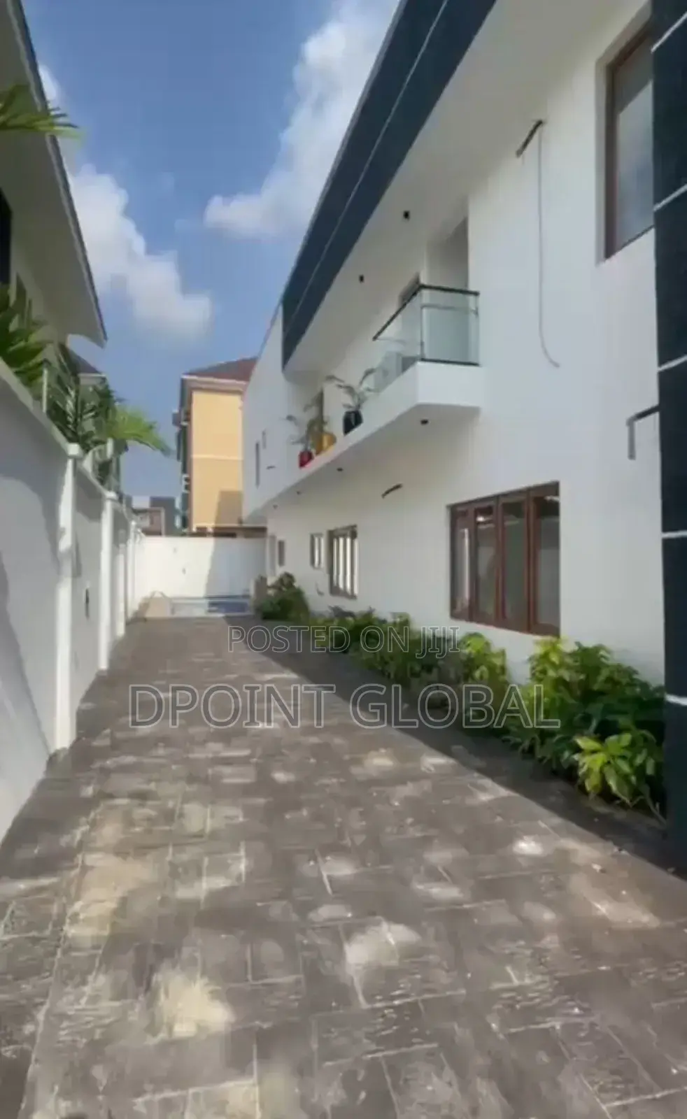 6bdrm Duplex in Not Estate, Ikeja for sale in Ikeja