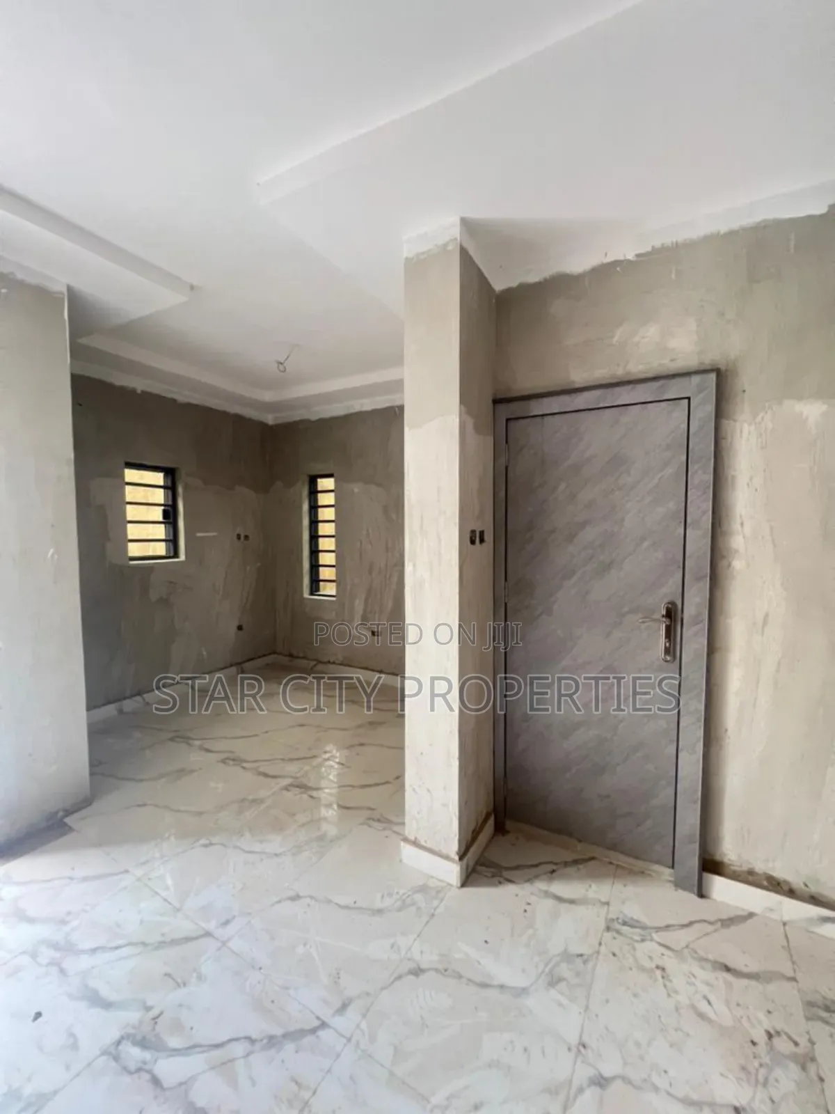 5bdrm House in Omole Phase 1 for sale in Omole Phase 1