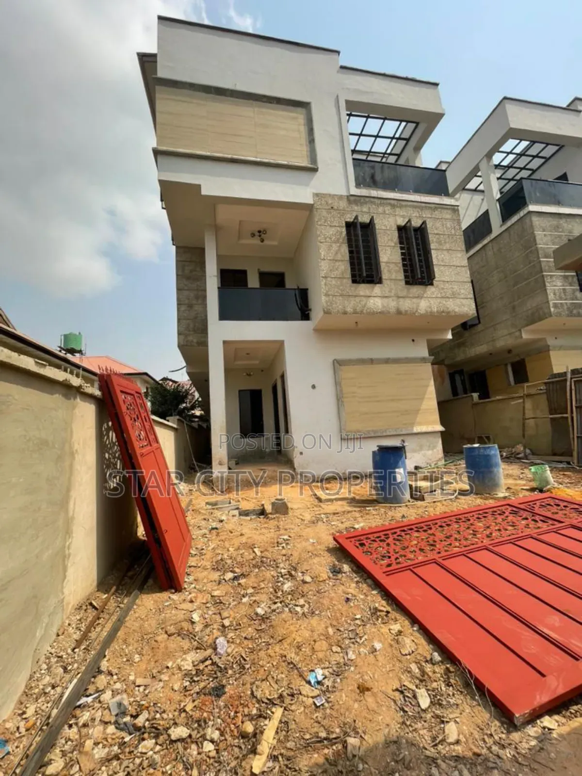 5bdrm Duplex in Omole Phase 1 for sale in Omole Phase 1