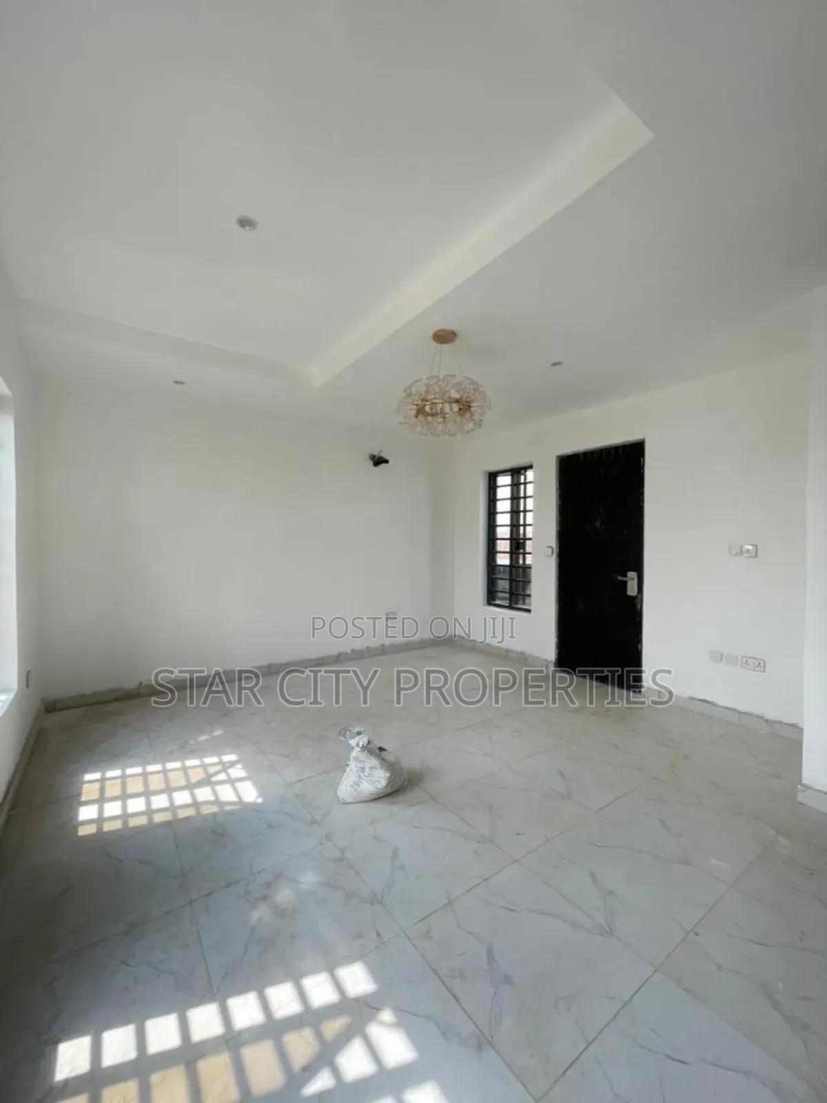 5bdrm Duplex in Omole Phase 1 for sale in Omole Phase 1