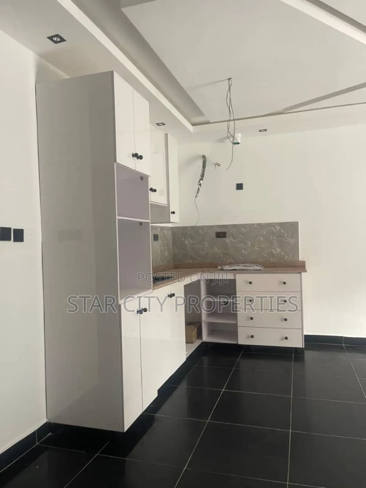 4bdrm Townhouse / Terrace in Ikeja Lagos, Allen Avenue for rent in Allen Avenue