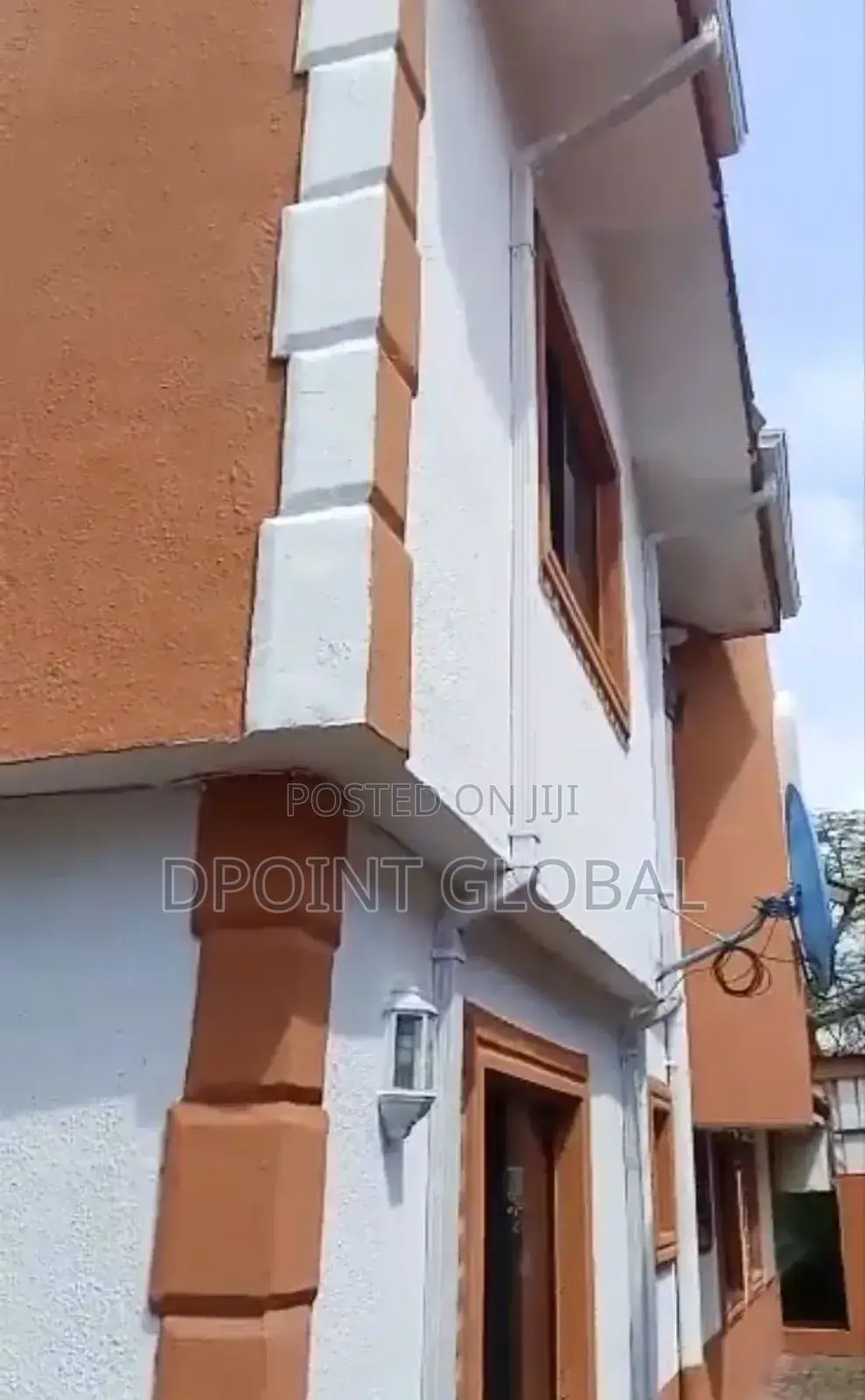 5bdrm Duplex in Alimosho for sale in Alimosho
