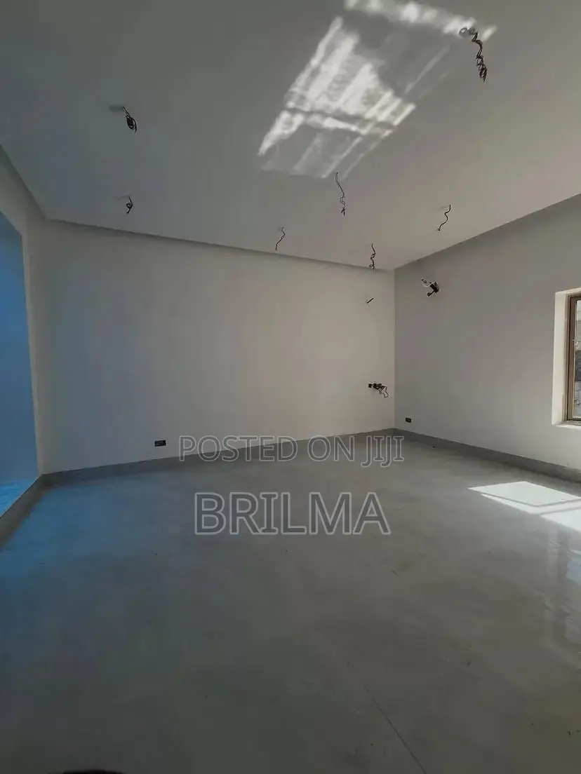 4bdrm Duplex in Mabushi for sale in Mabushi