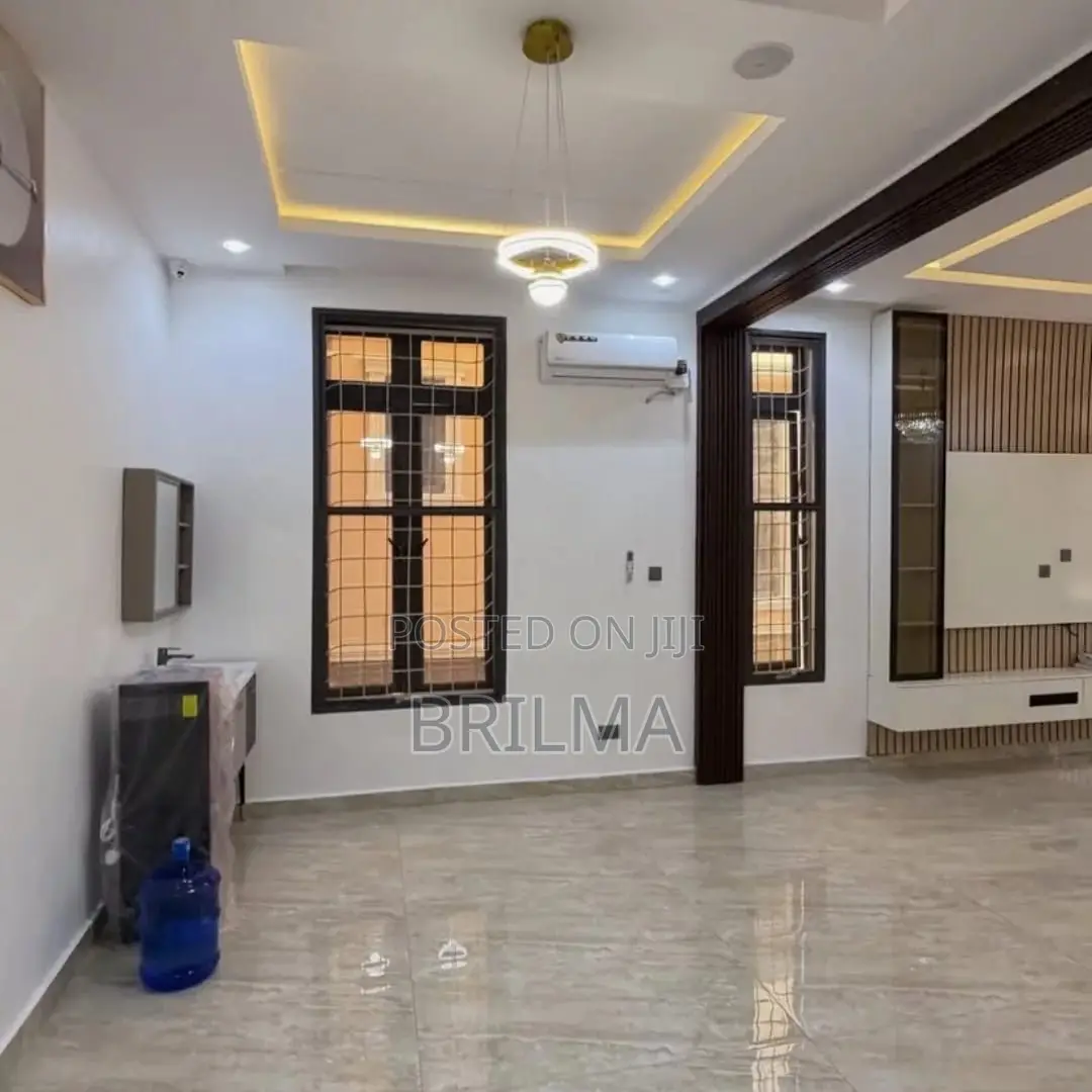 3bdrm Duplex in Apo Resettlement for sale in Apo Resettlement