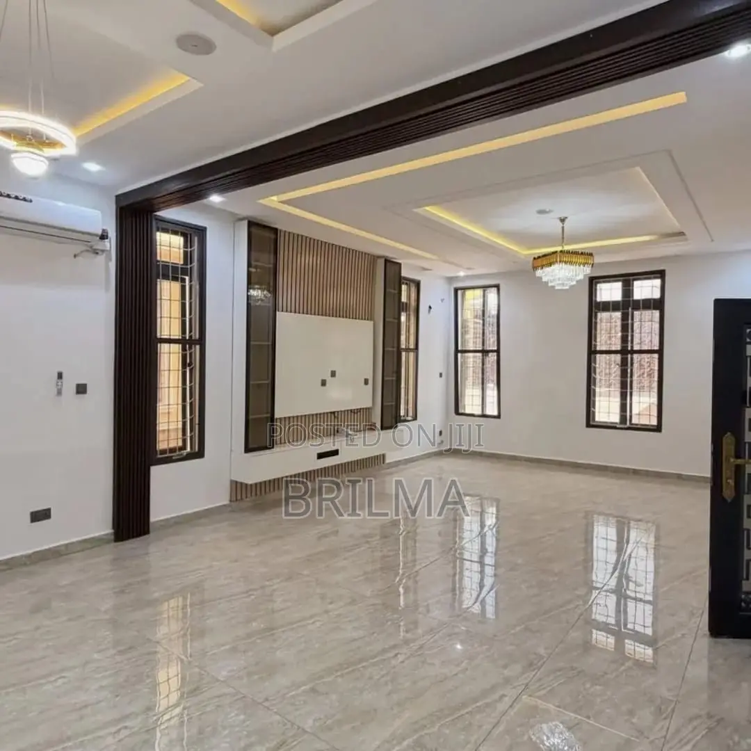 3bdrm Duplex in Apo Resettlement for sale in Apo Resettlement