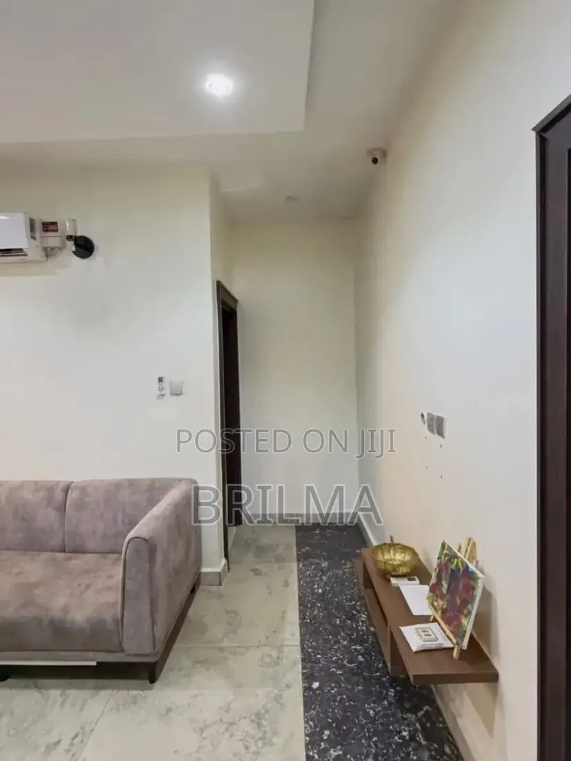 5bdrm Duplex in Mabushi for sale in Mabushi