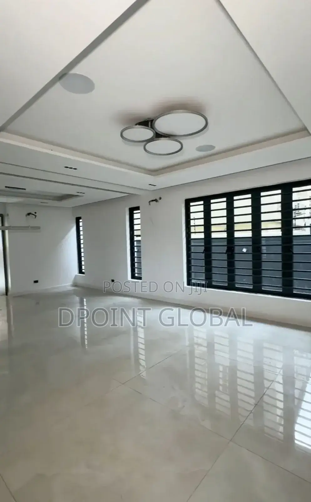 5bdrm Duplex in Ikeja for sale in Ikeja