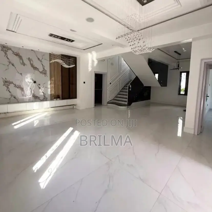 5bdrm Duplex in Kado for sale in Kado