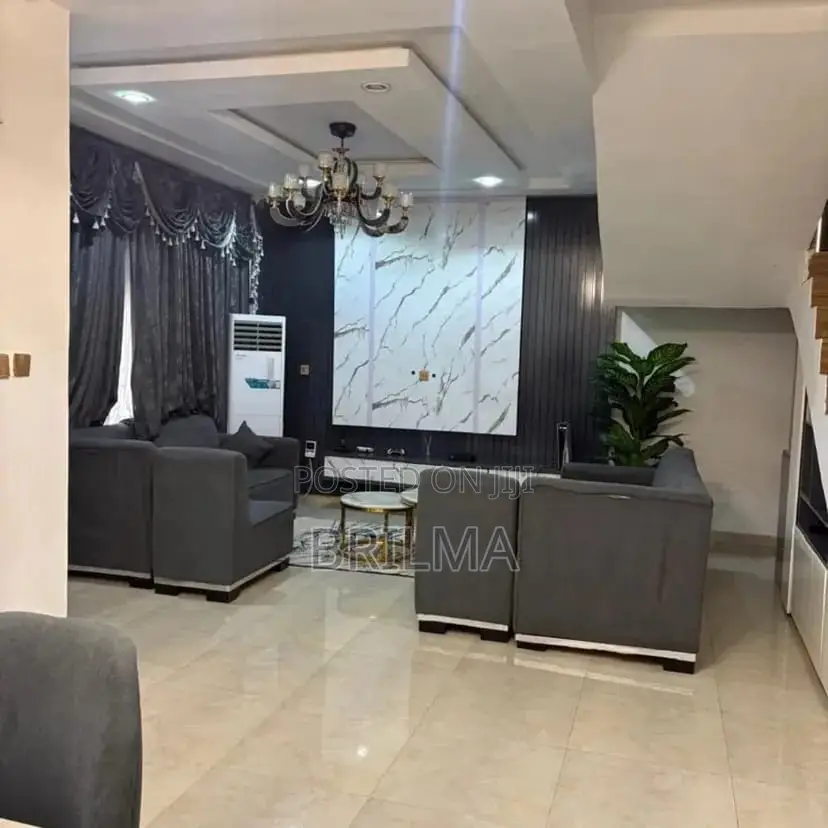 4bdrm Duplex in Karsana for sale in Karsana