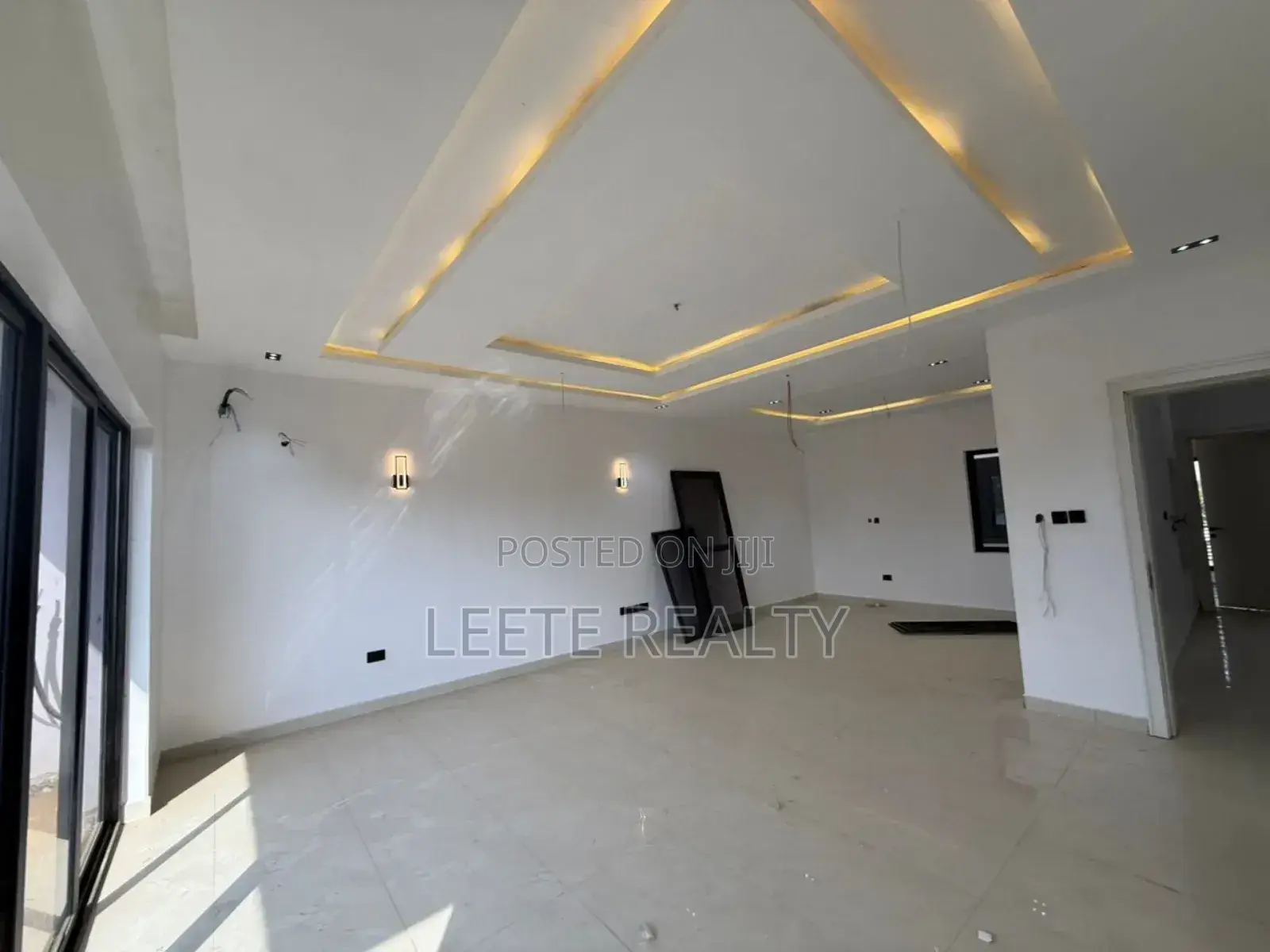 4bdrm Townhouse/Terrace in Jahi for sale in Jahi