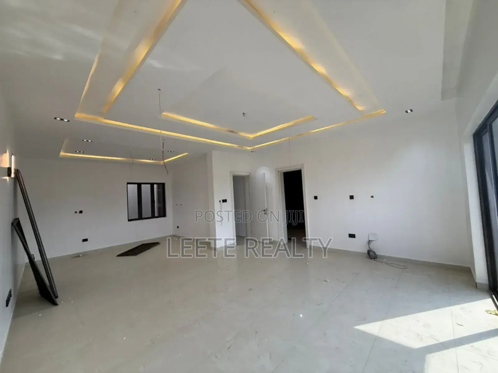 4bdrm Townhouse/Terrace in Jahi for sale in Jahi