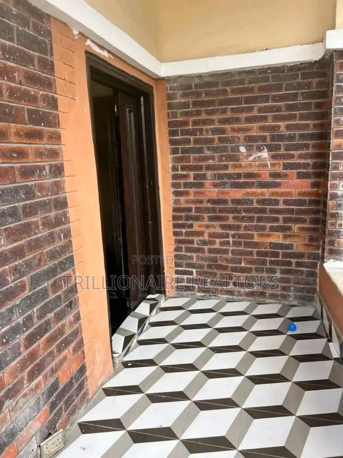 3bdrm Bungalow in Divine Home Estate for sale in Thomas Estate