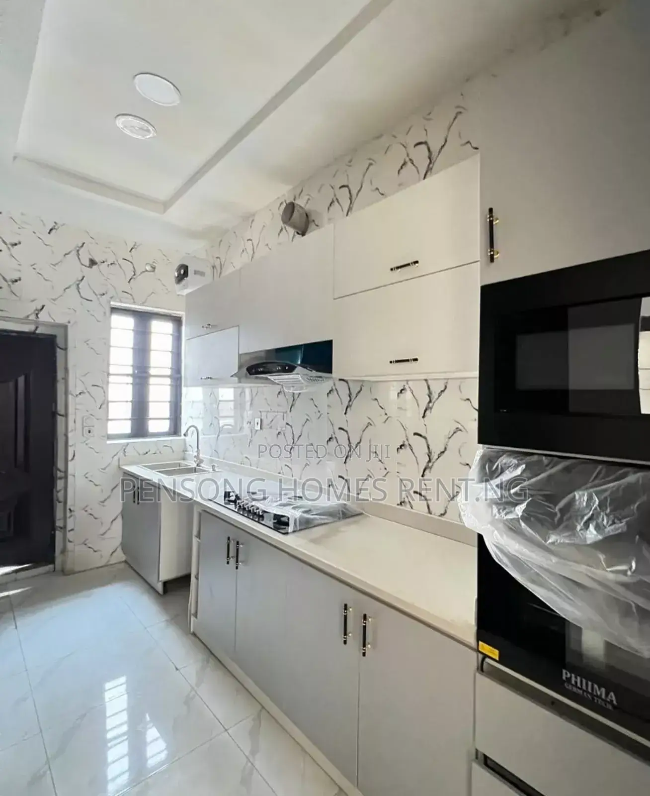 3bdrm Duplex in Ikota Gra for rent in Ikota