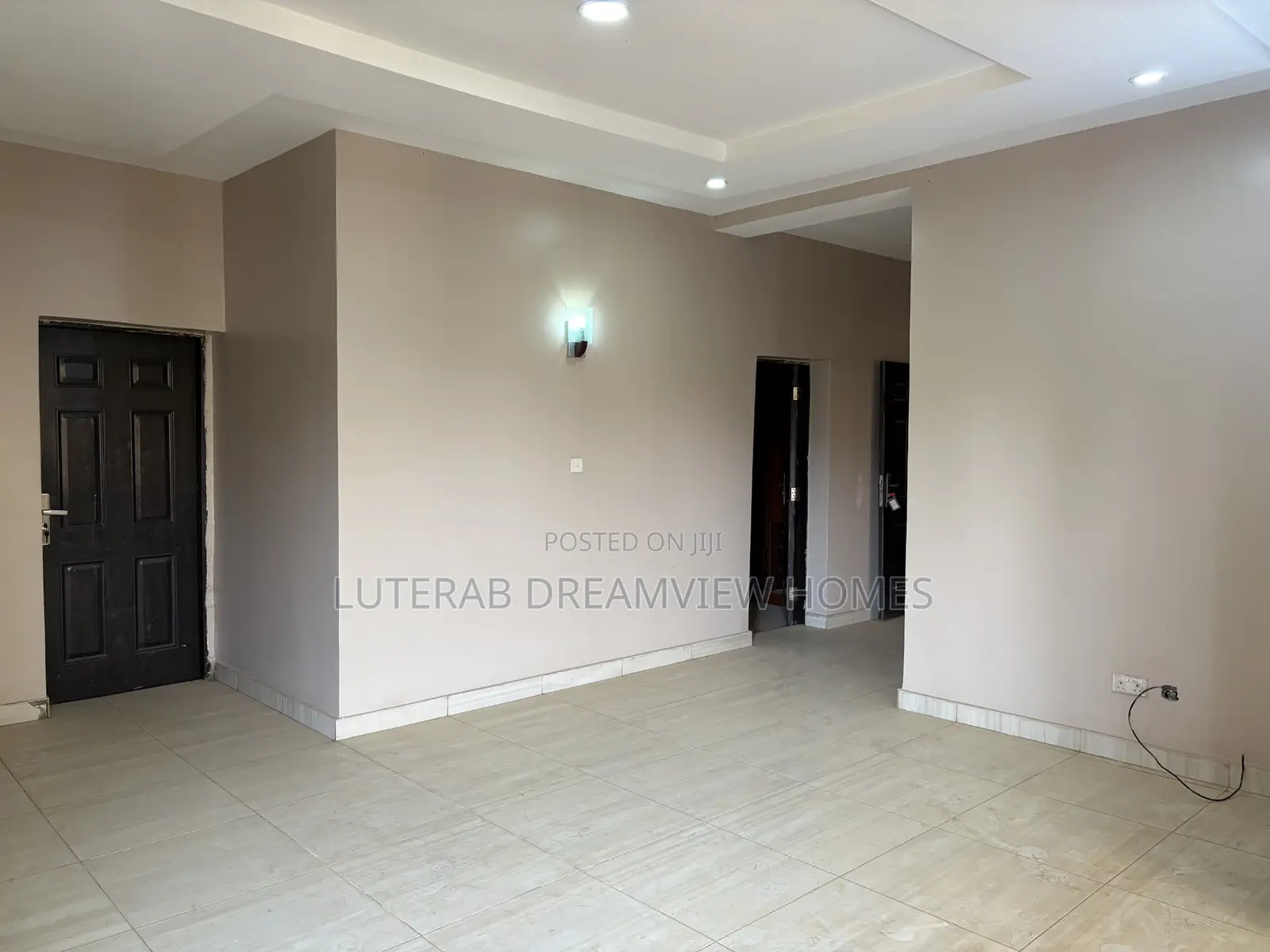 3bdrm Block of Flats in Jabi Dakibuyi for rent in Jabi