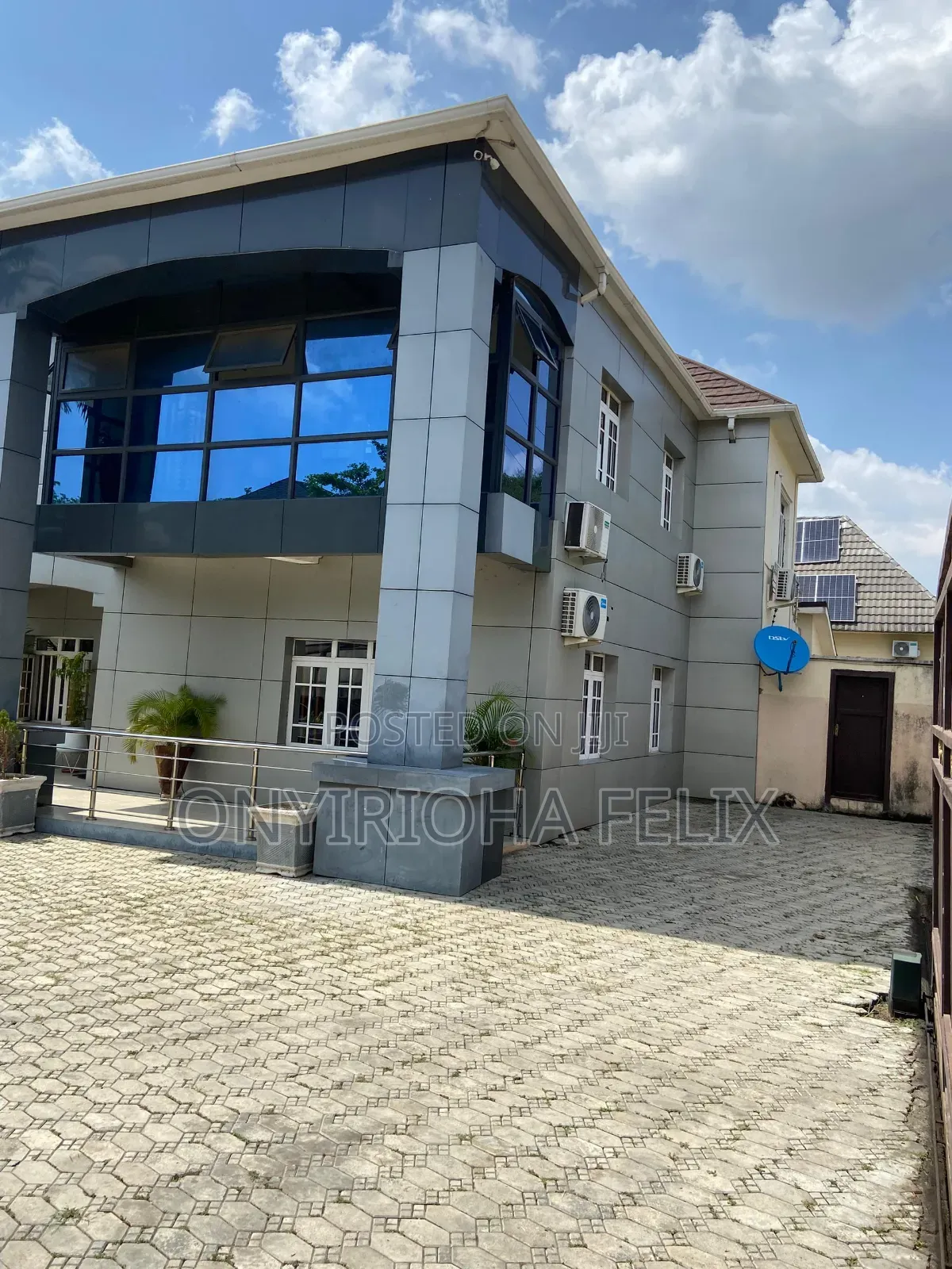 5bdrm Duplex in 3Rd Avenue, Gwarinpa for sale in Gwarinpa